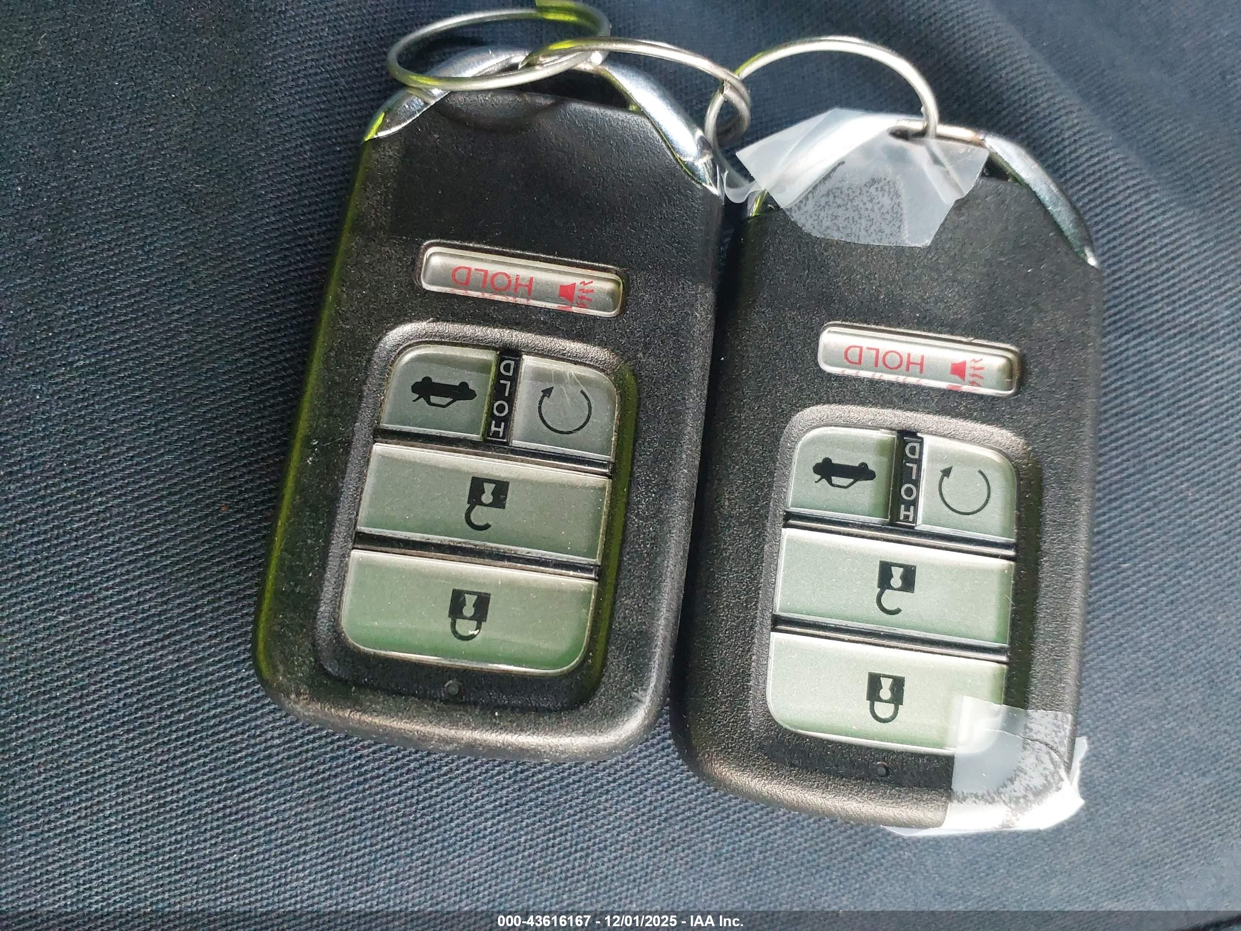 HONDA INSIGHT image 11