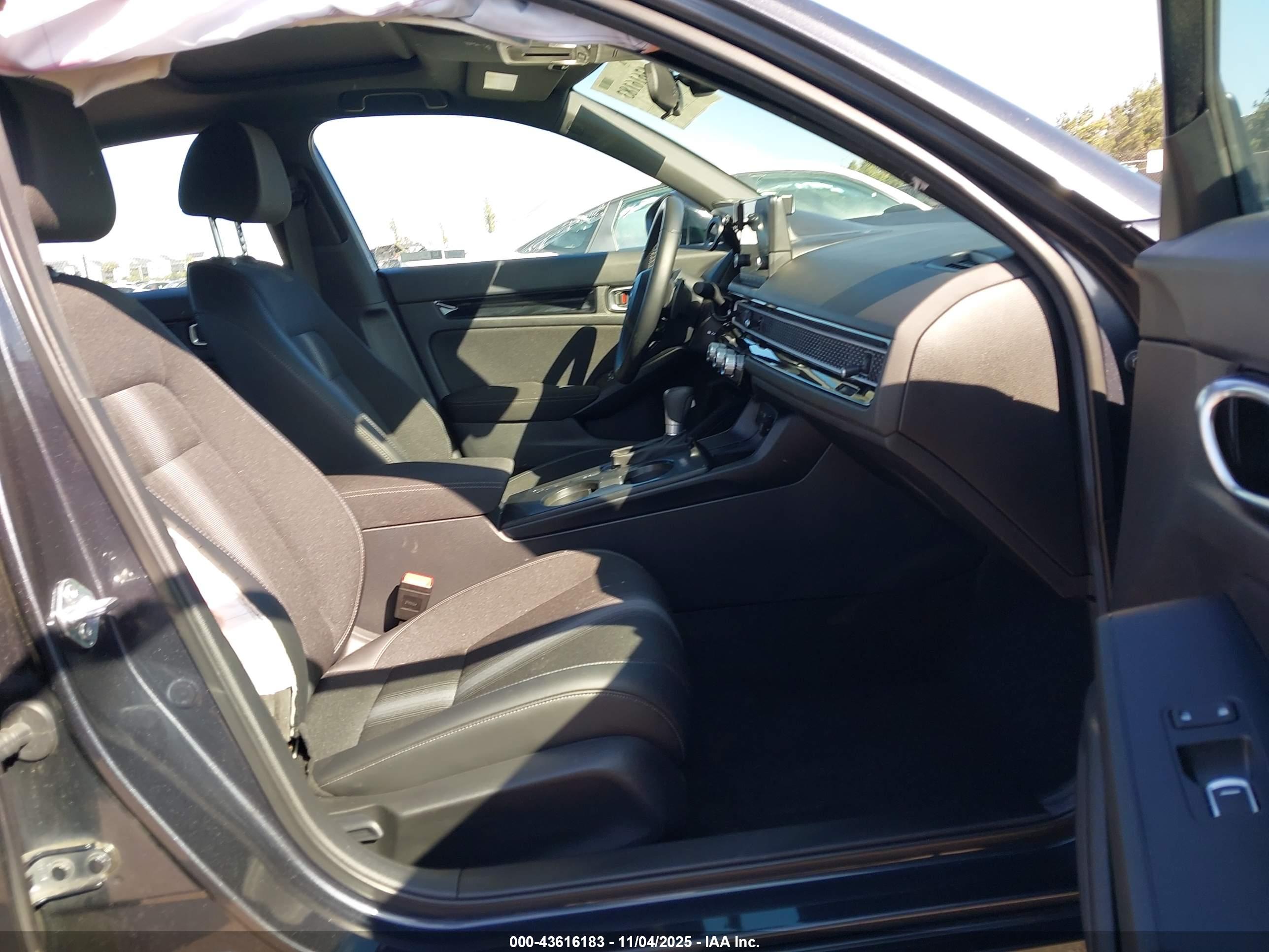 HONDA CIVIC image 5