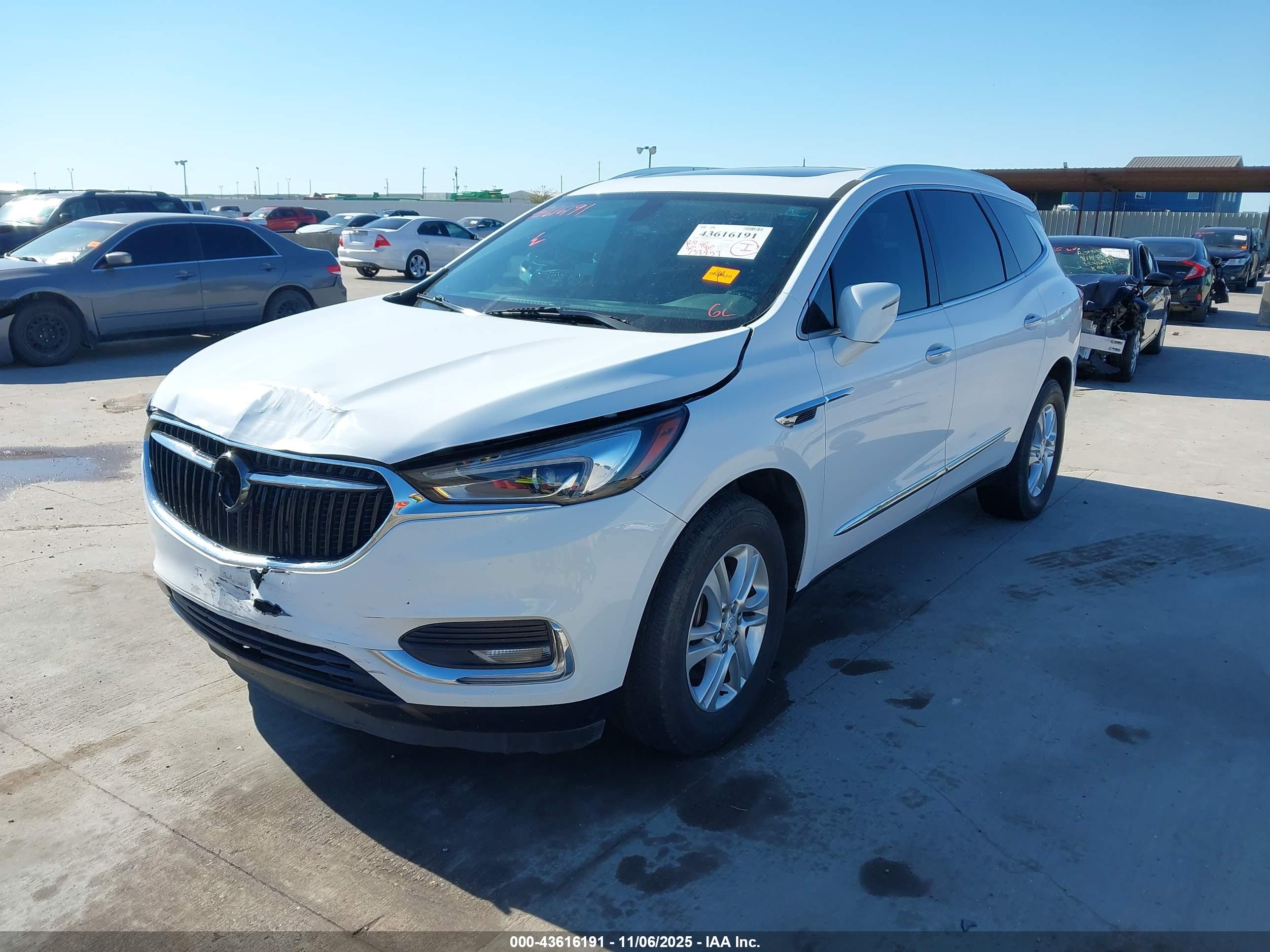 BUICK ENCLAVE image 2
