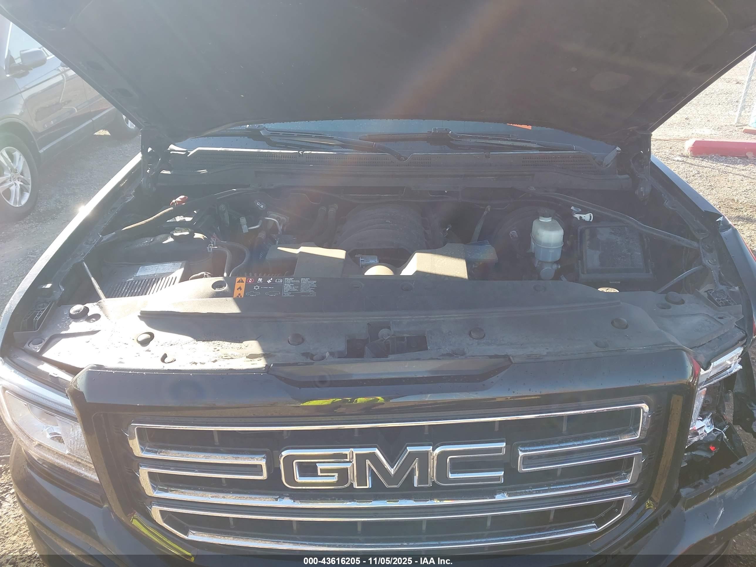 GMC SIERRA image 10