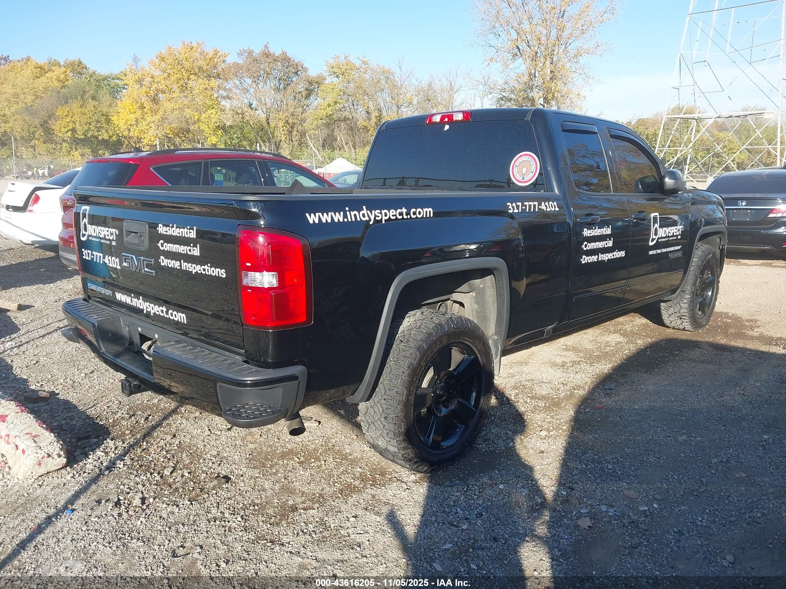 GMC SIERRA image 4