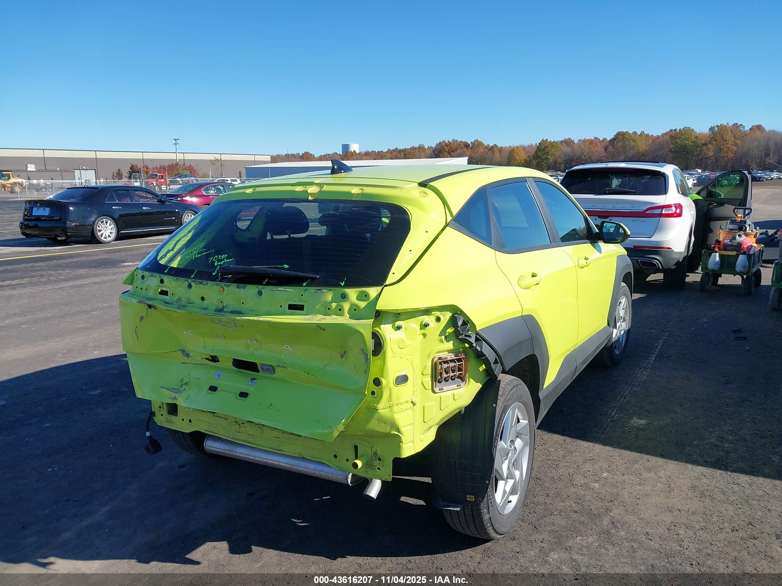 HYUNDAI KONA image 4