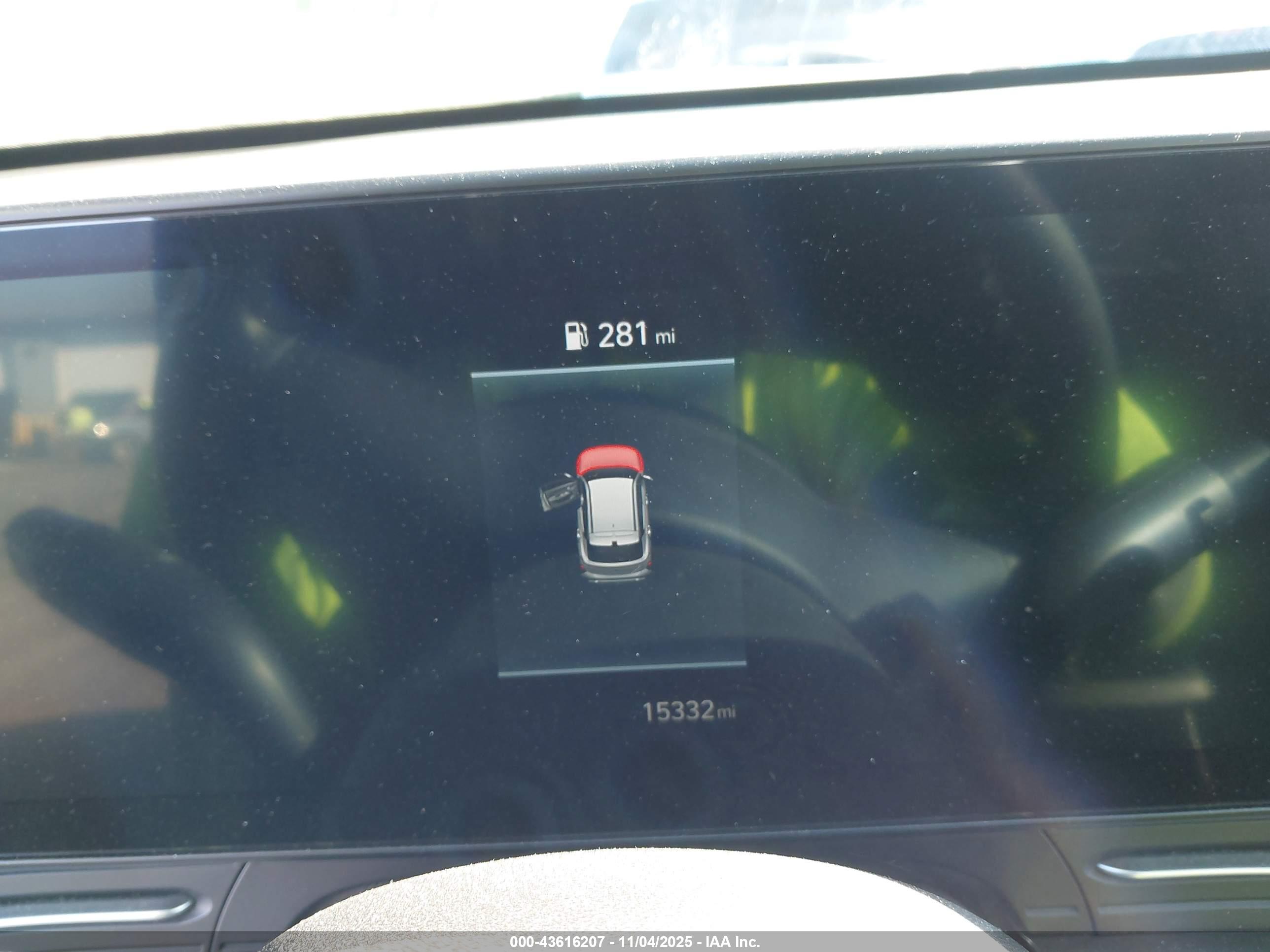 HYUNDAI KONA image 7