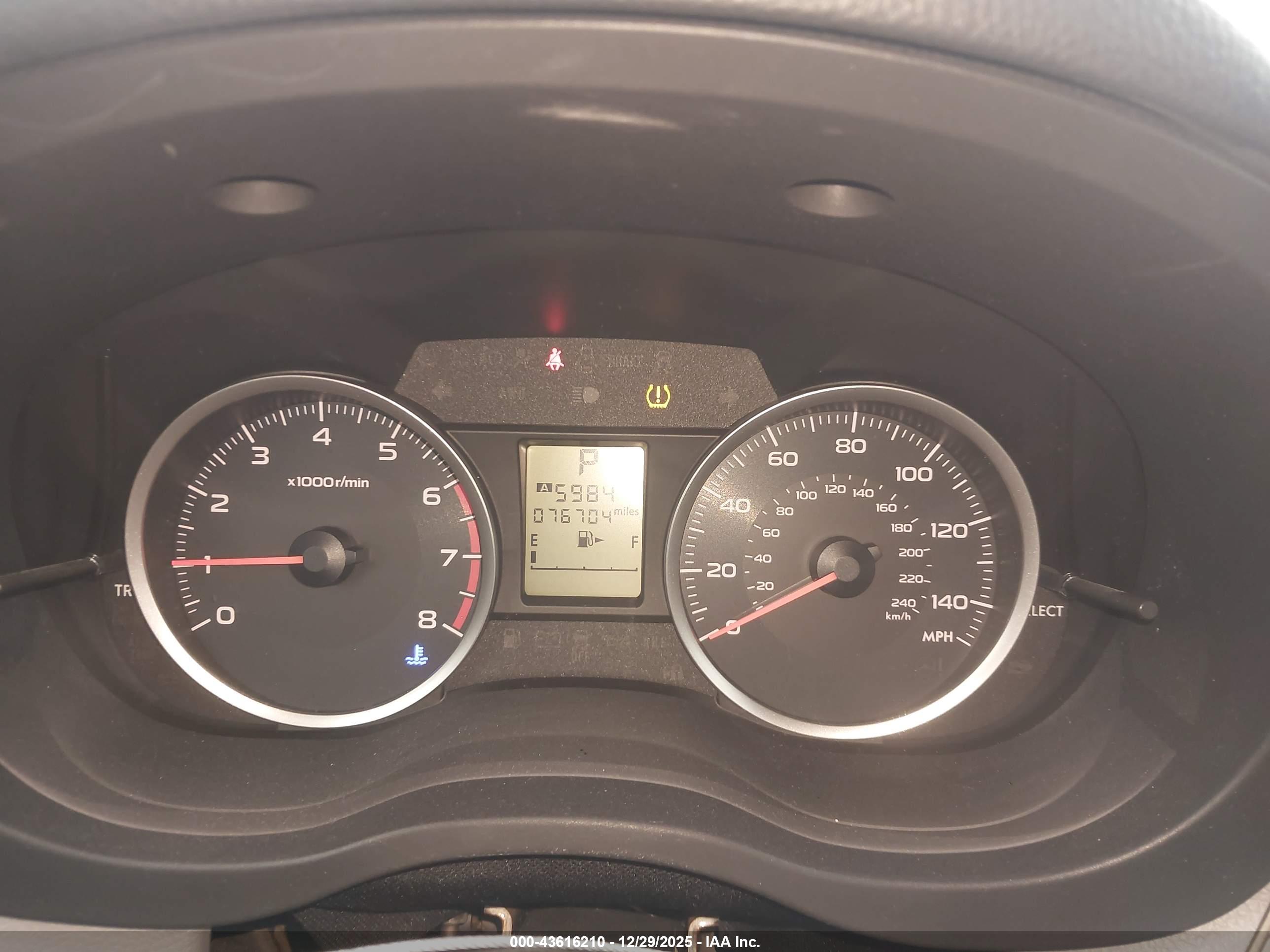 SUBARU FORESTER image 7