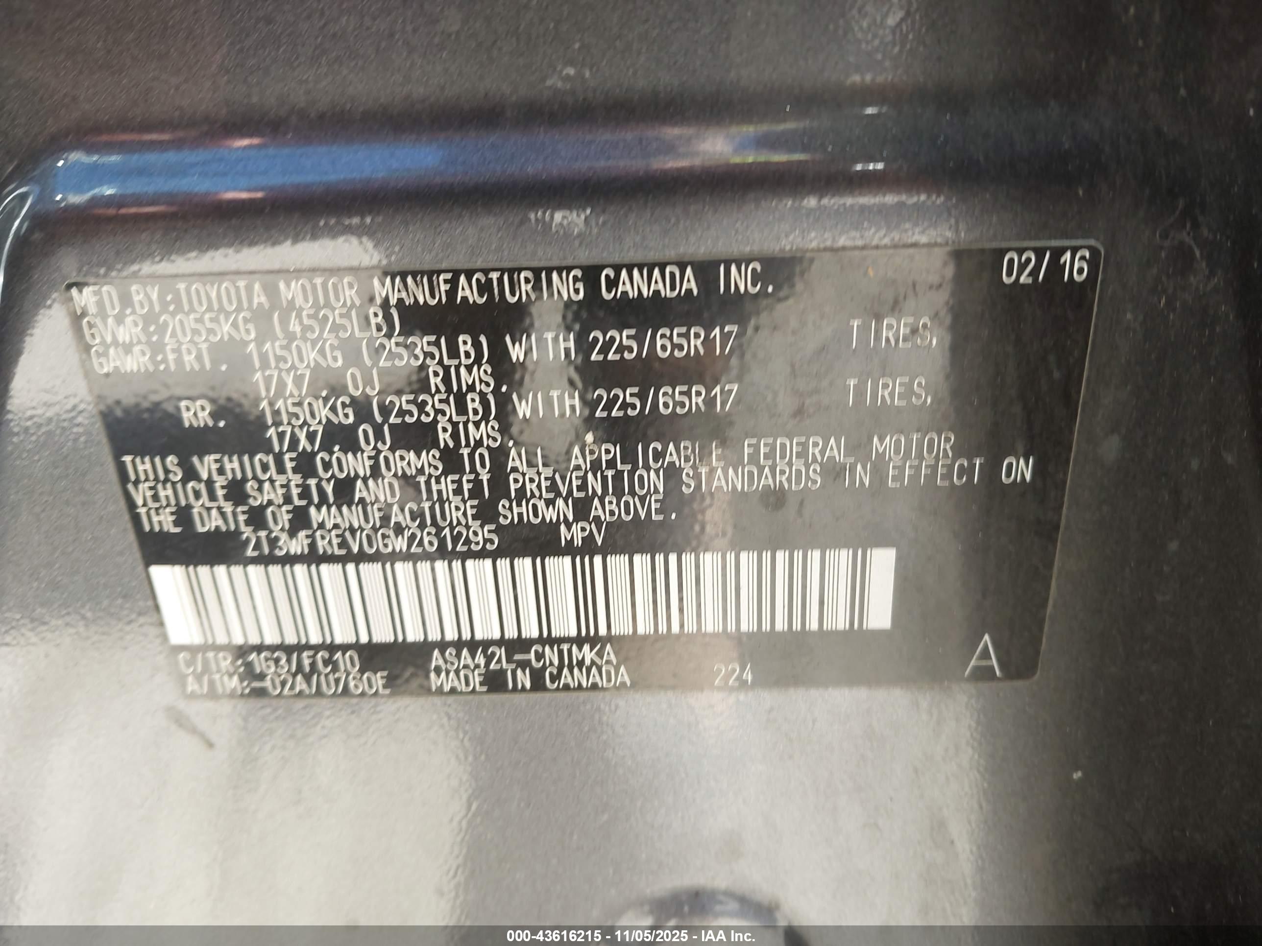 TOYOTA RAV4 image 9