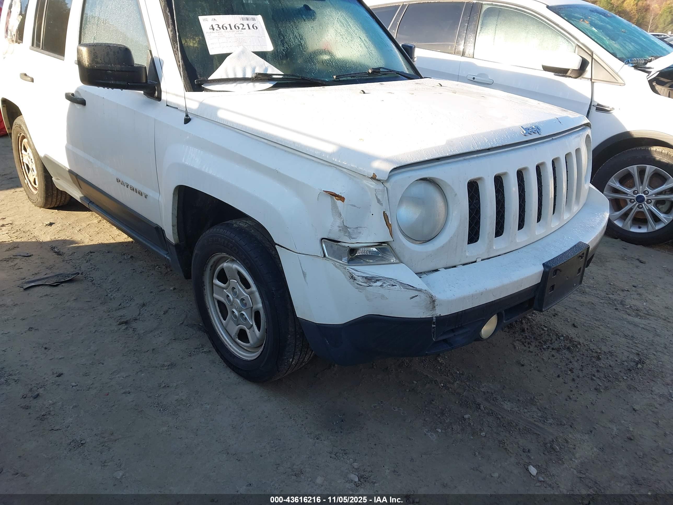 JEEP PATRIOT image 6