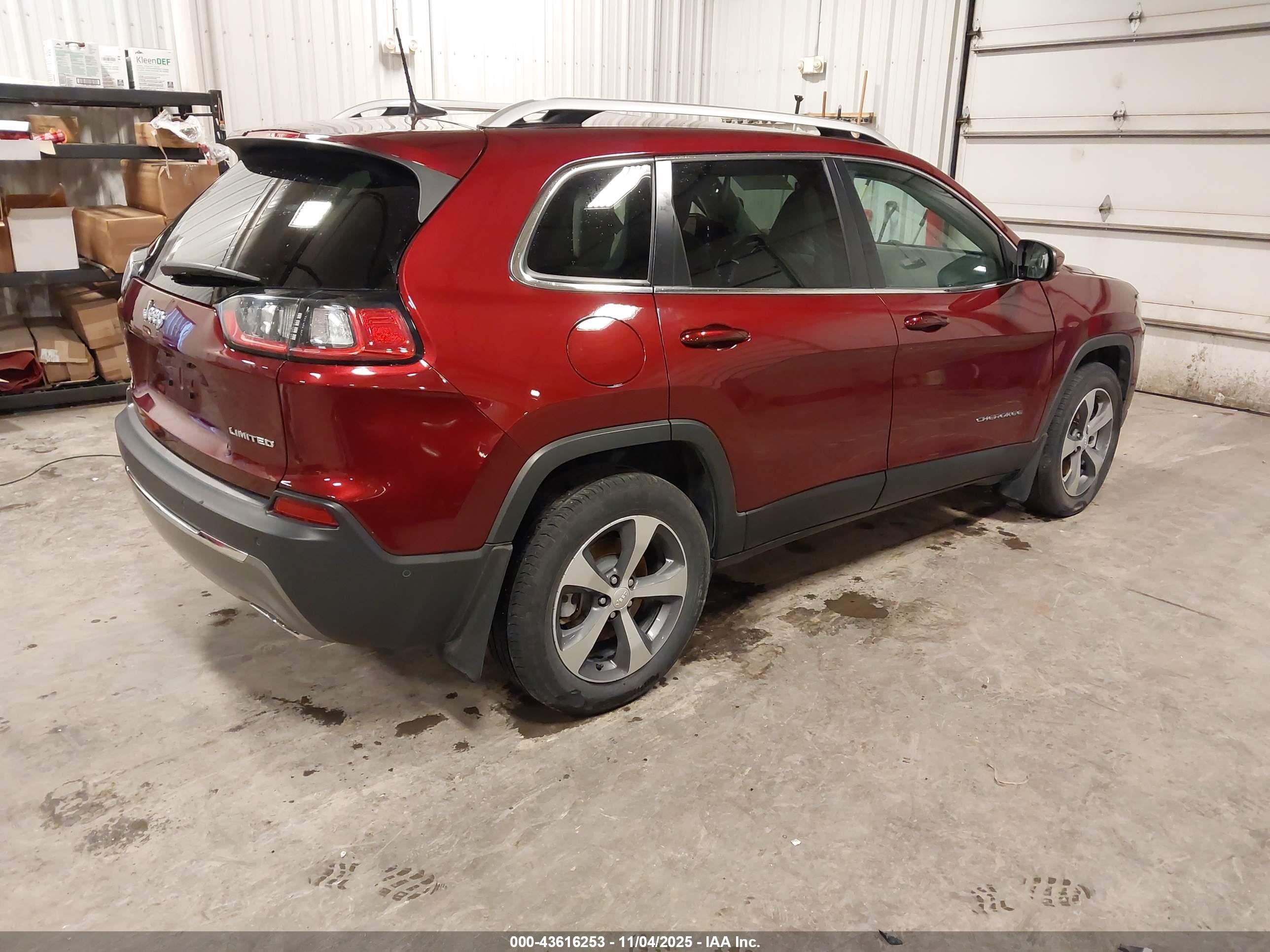 JEEP CHEROKEE image 4