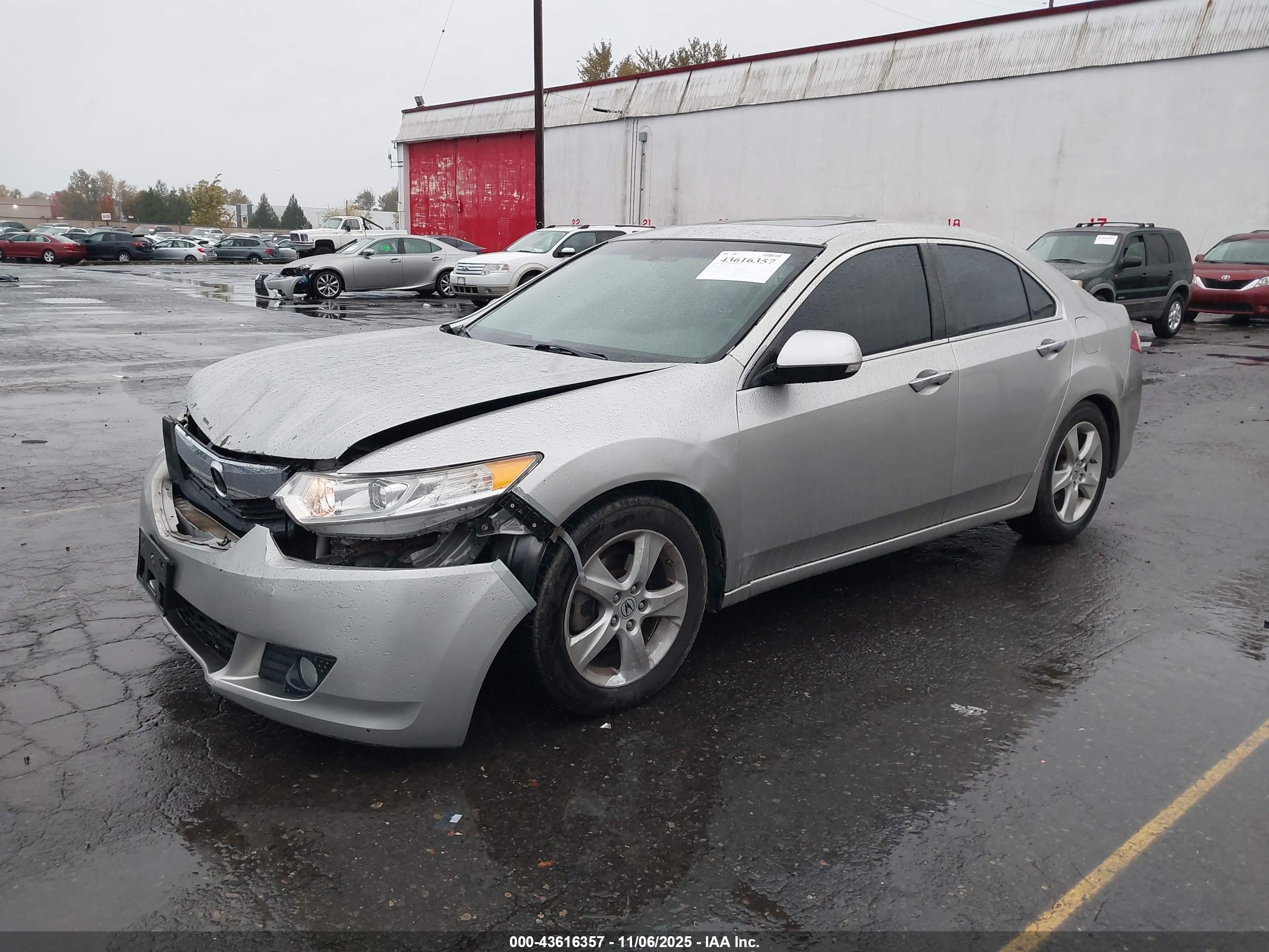 ACURA TSX image 2