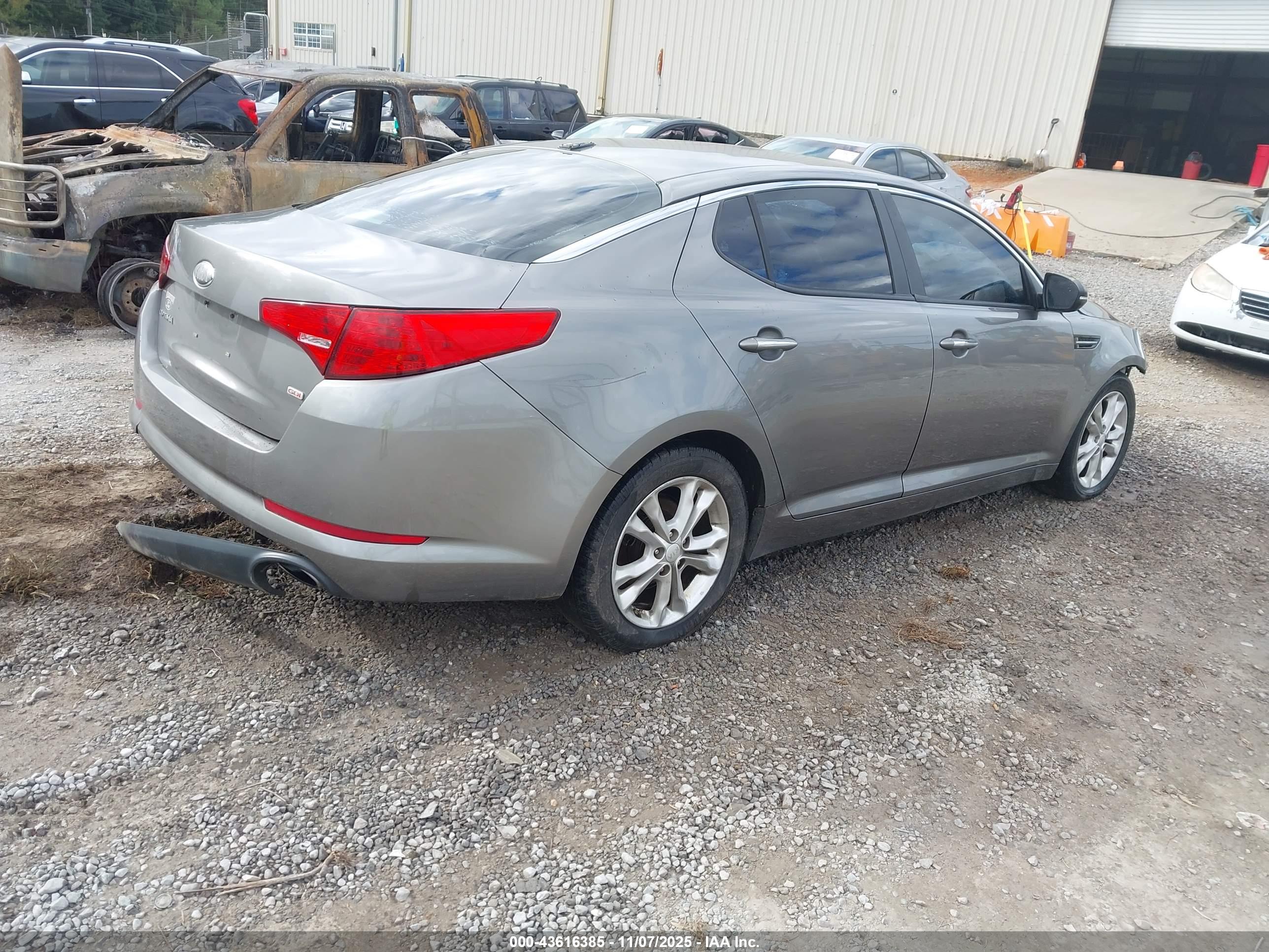 KIA OPTIMA image 4