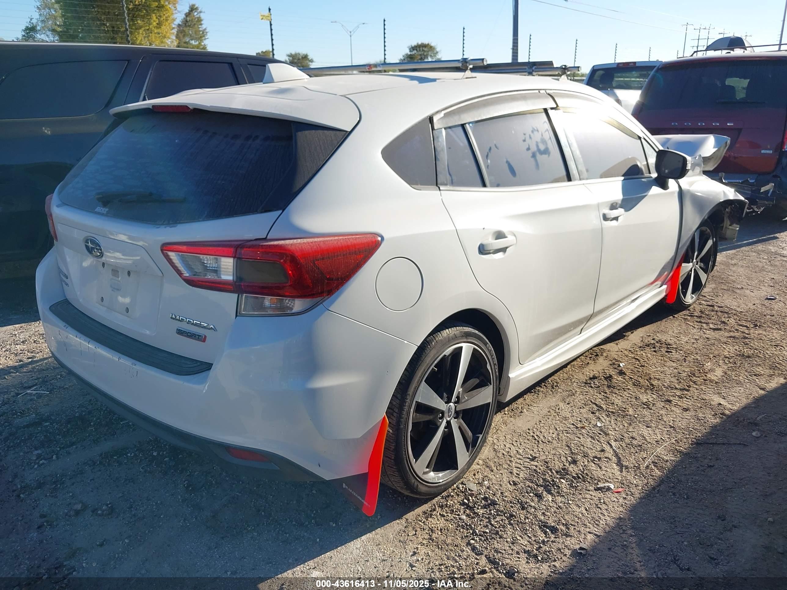 SUBARU IMPREZA image 4