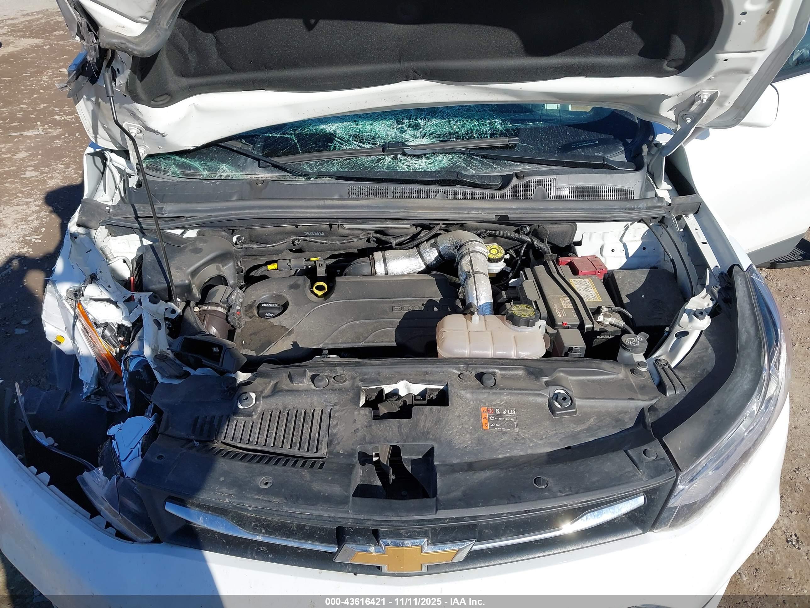 CHEVROLET TRAX image 10