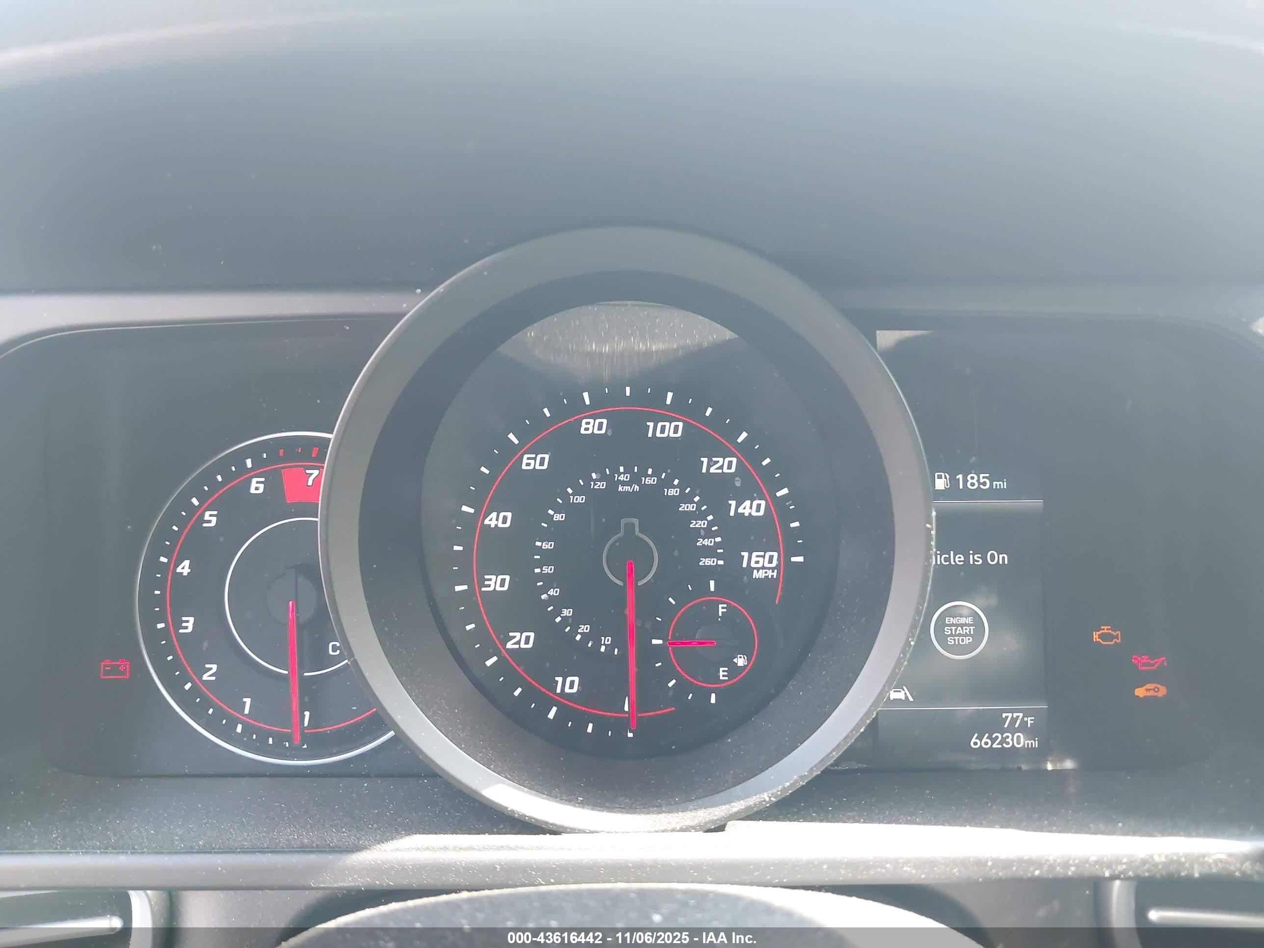 HYUNDAI ELANTRA image 7