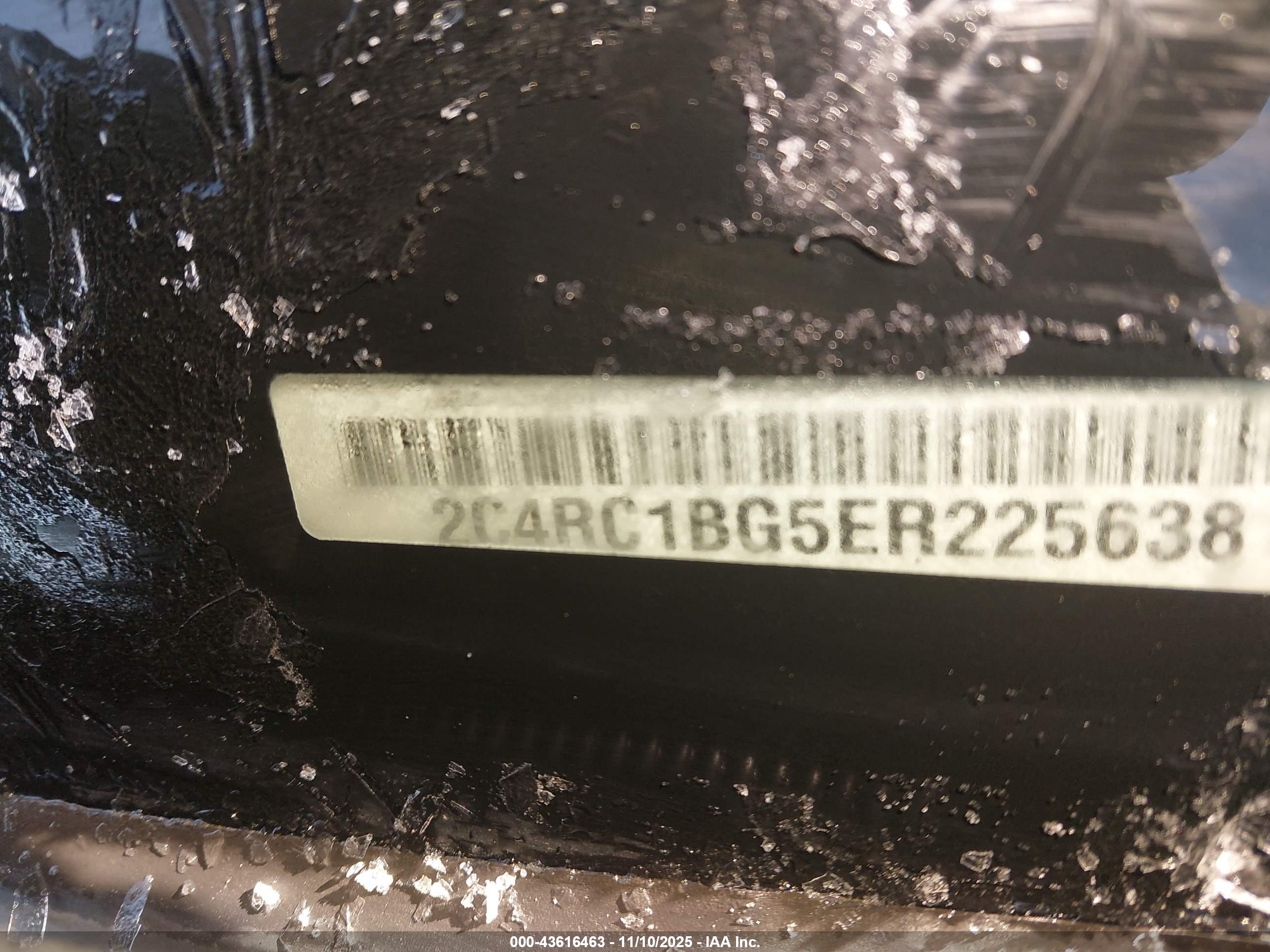 CHRYSLER TOWN image 9
