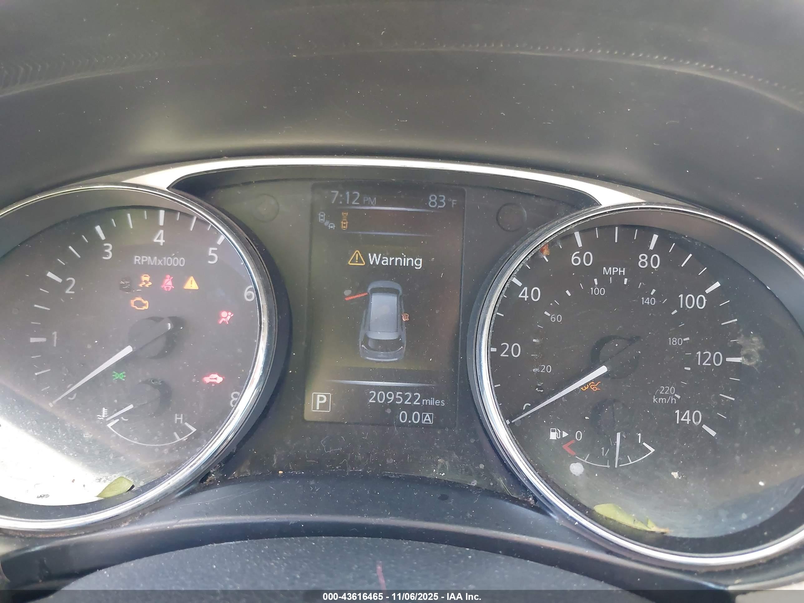 NISSAN ROGUE image 7
