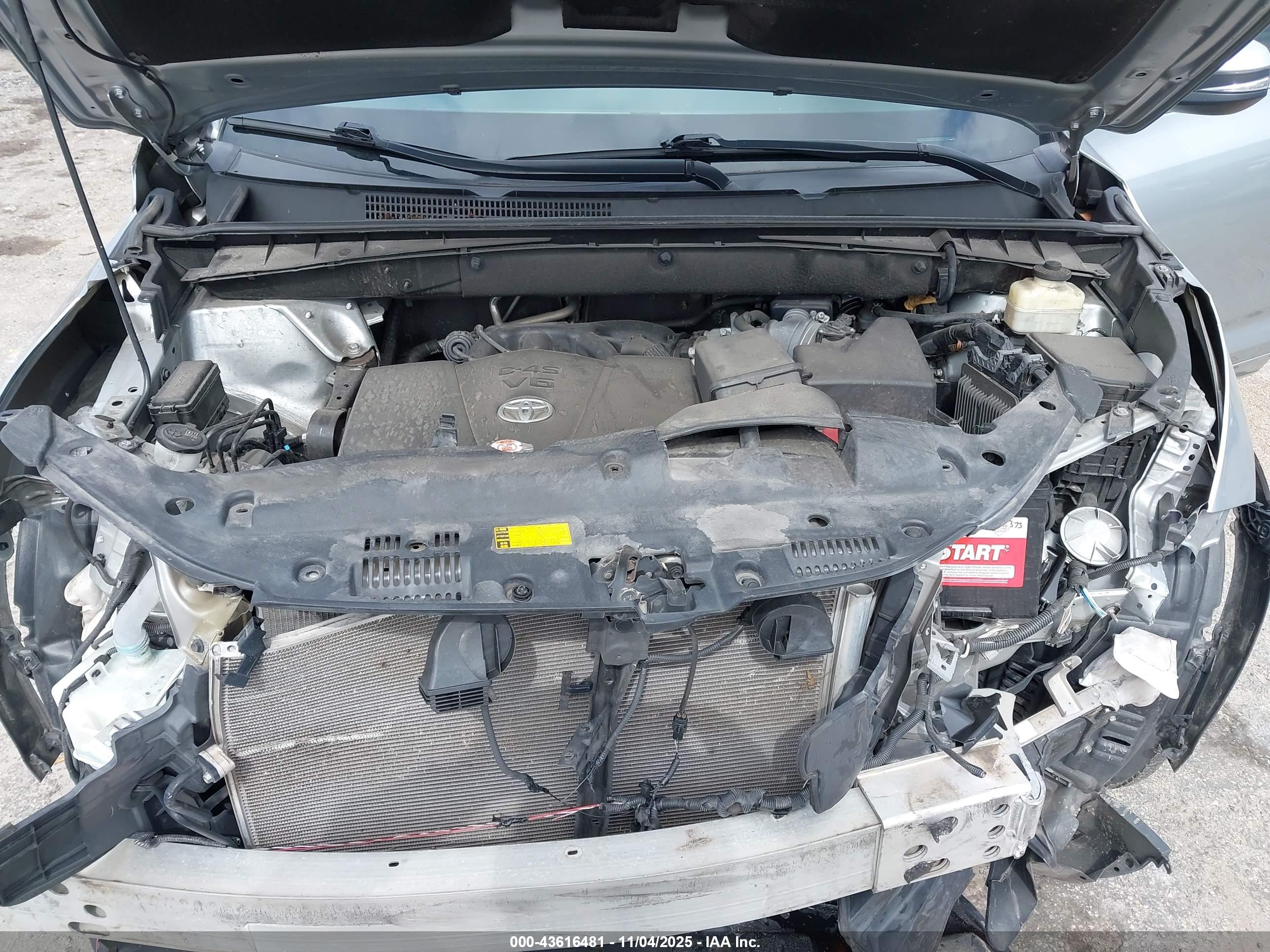 TOYOTA HIGHLANDER image 10