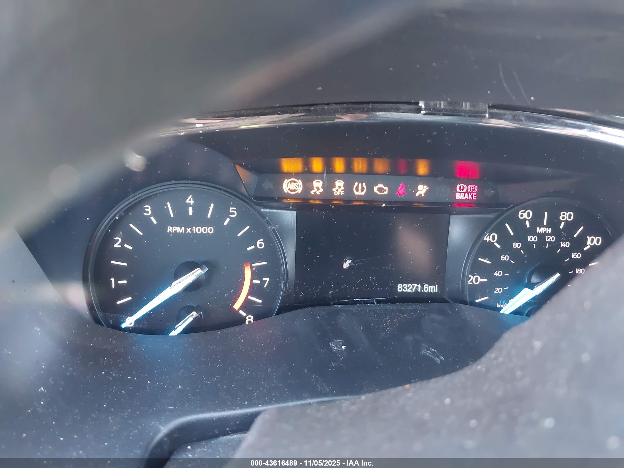 FORD EXPLORER image 7