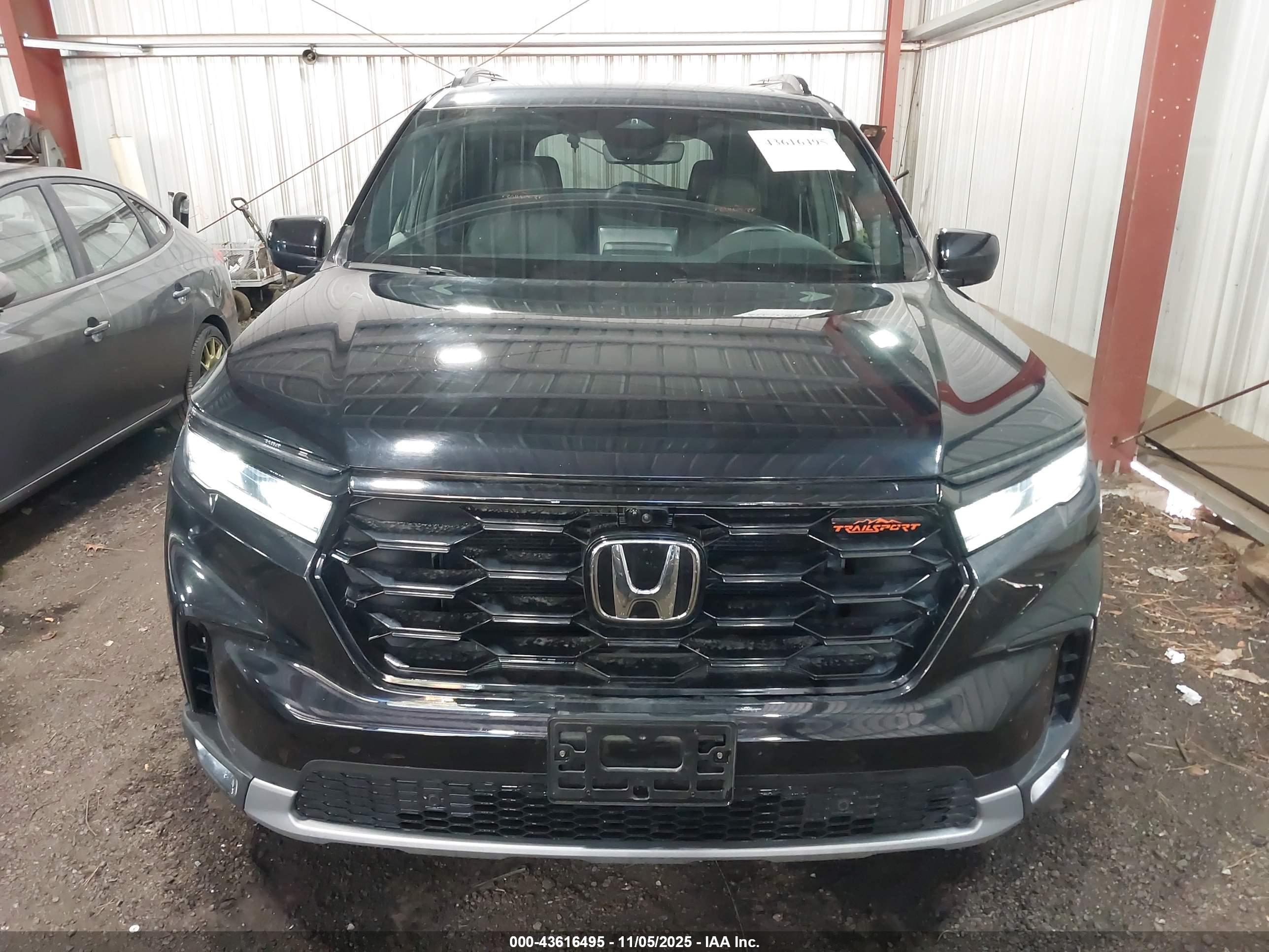 HONDA PILOT image 6