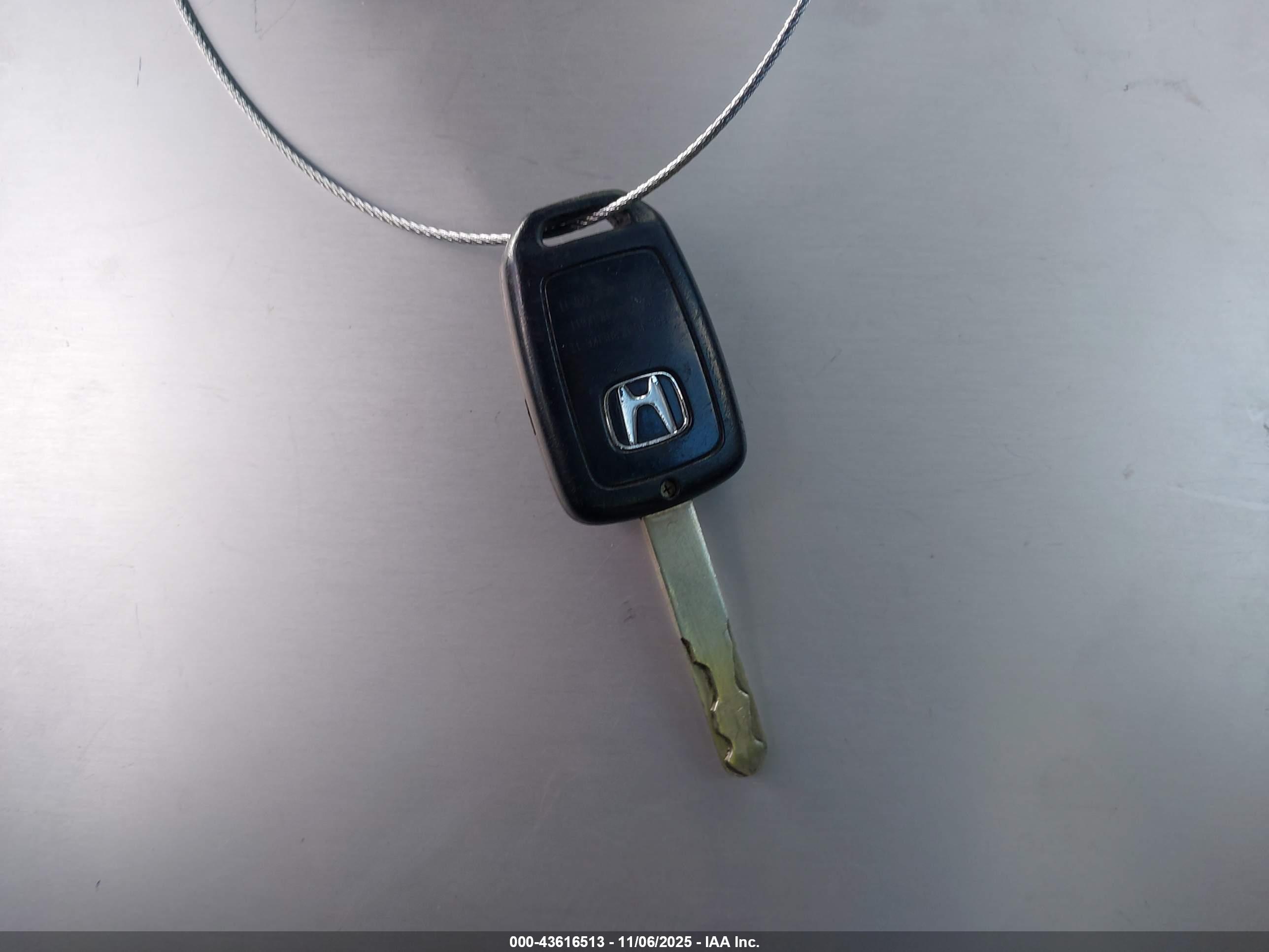 HONDA CIVIC image 11
