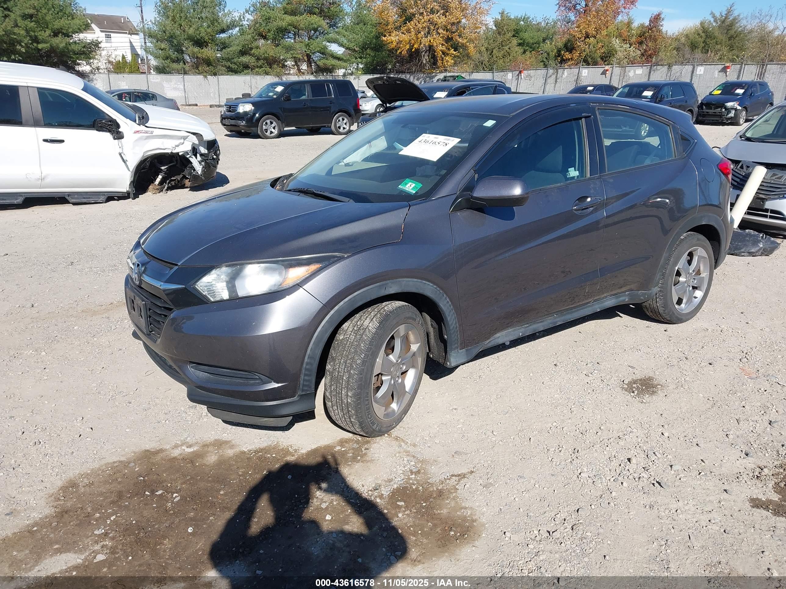 HONDA HR-V image 2