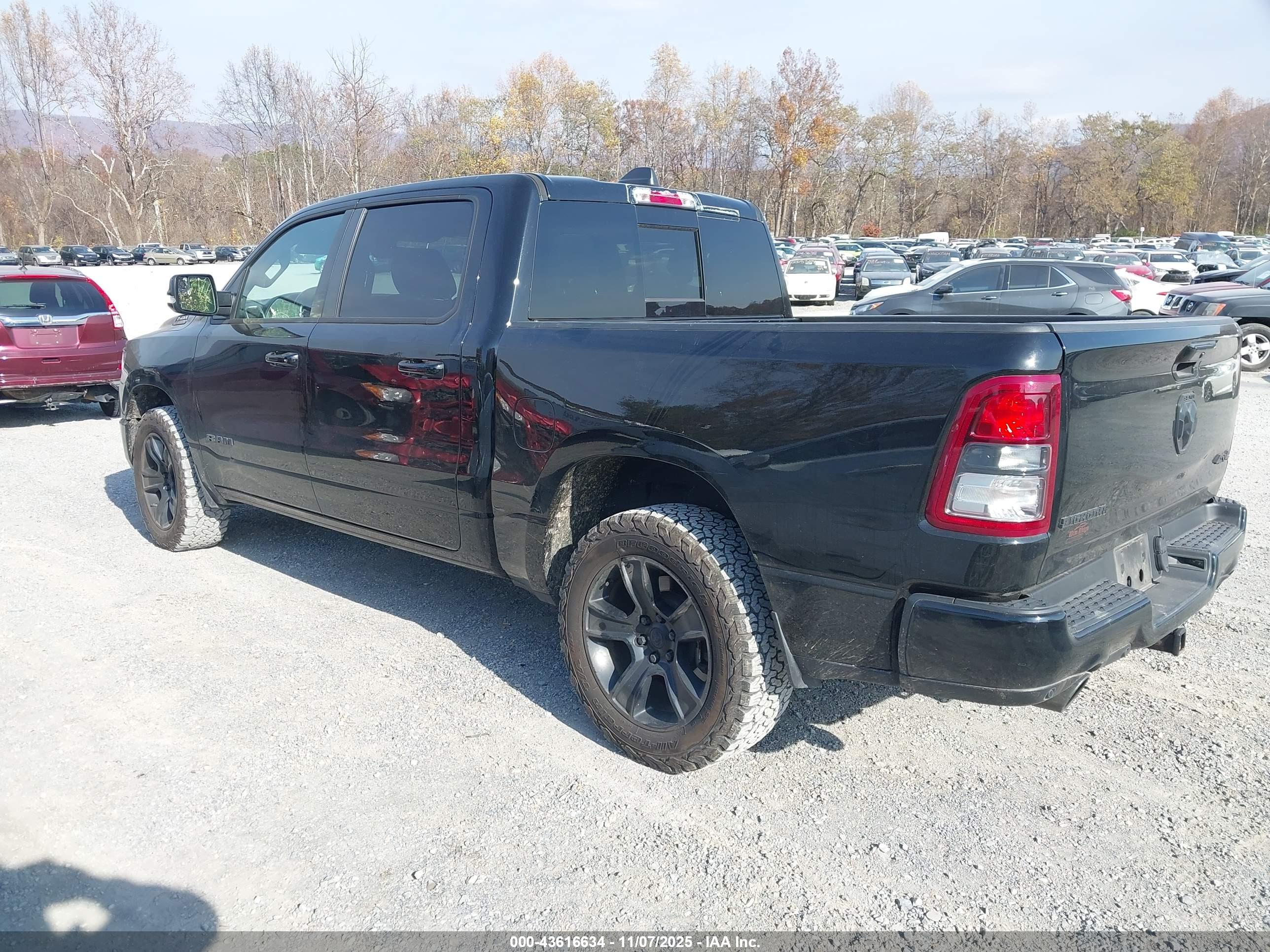 RAM 1500 image 3