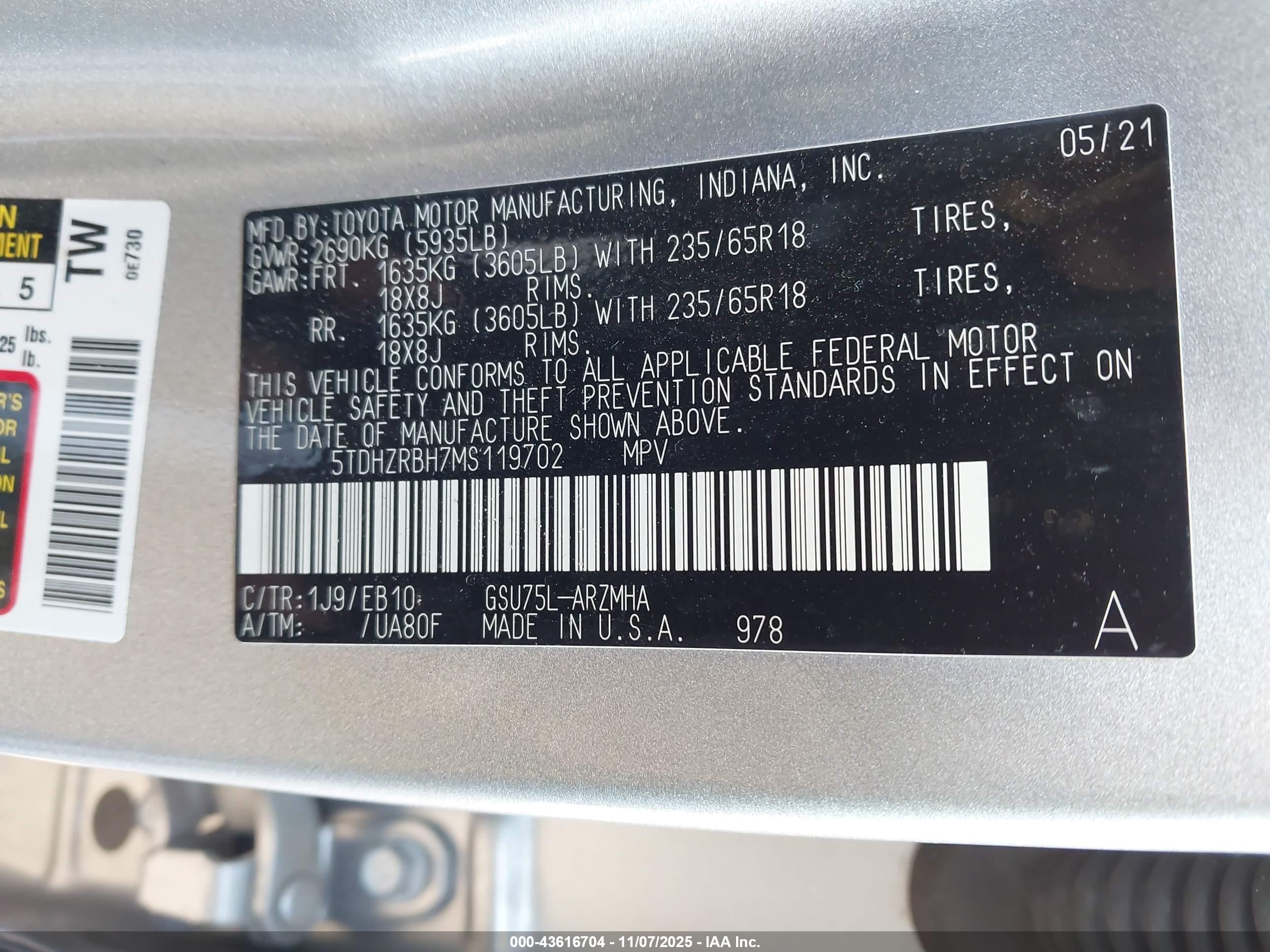 TOYOTA HIGHLANDER image 9