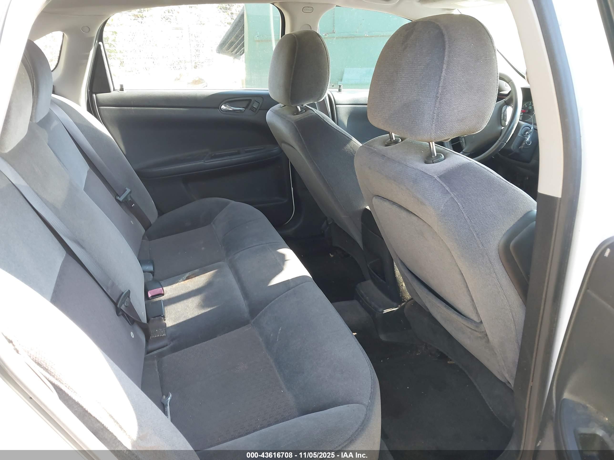 CHEVROLET IMPALA image 8