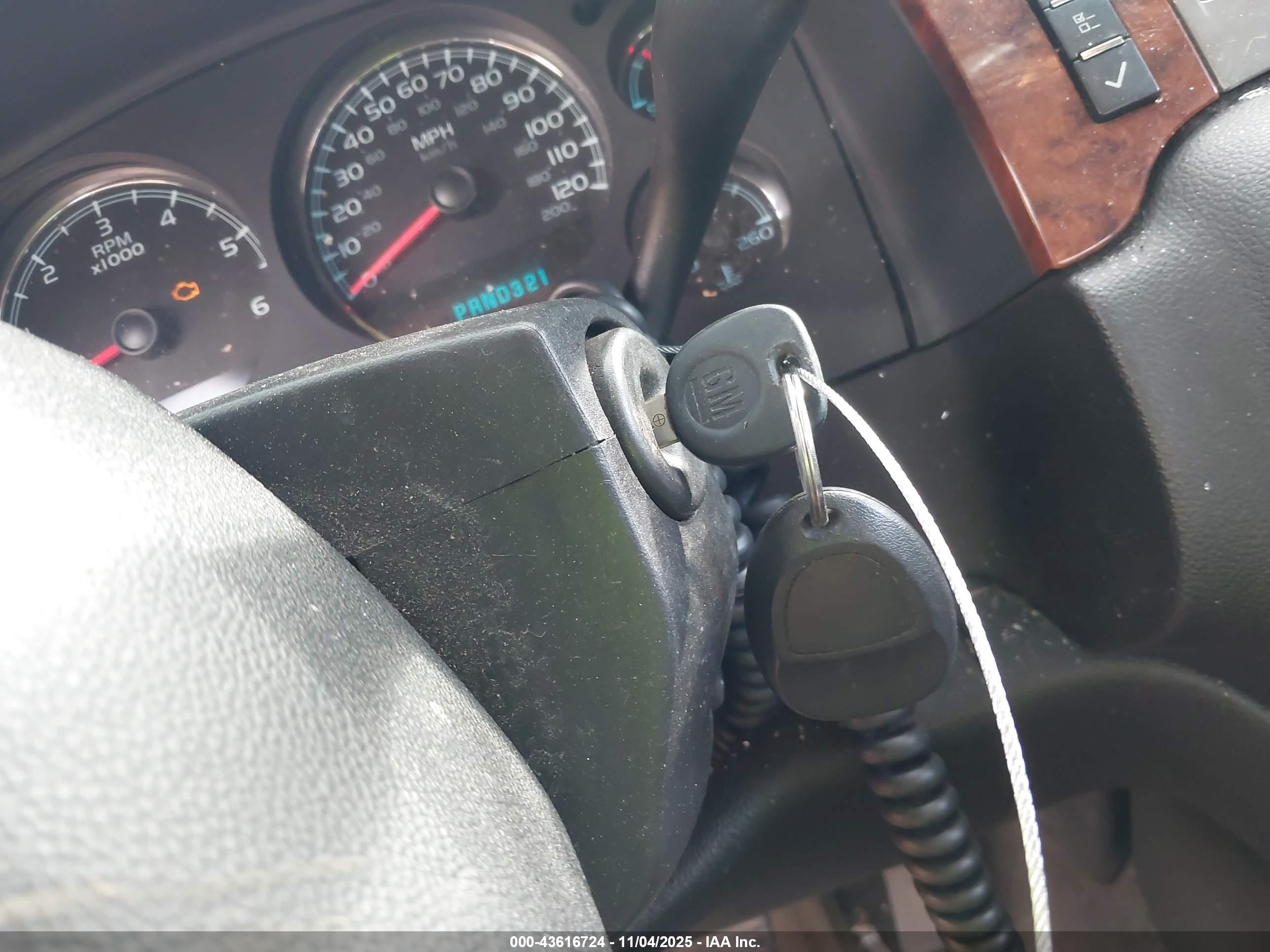GMC SIERRA image 11