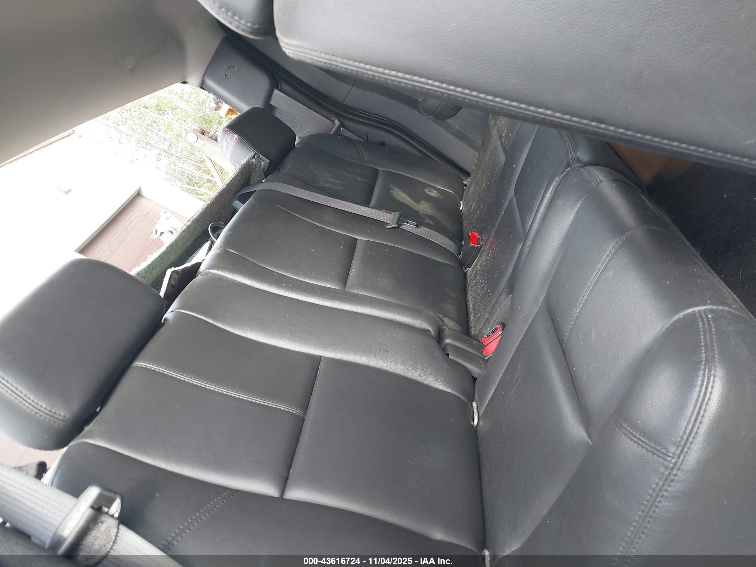 GMC SIERRA image 8