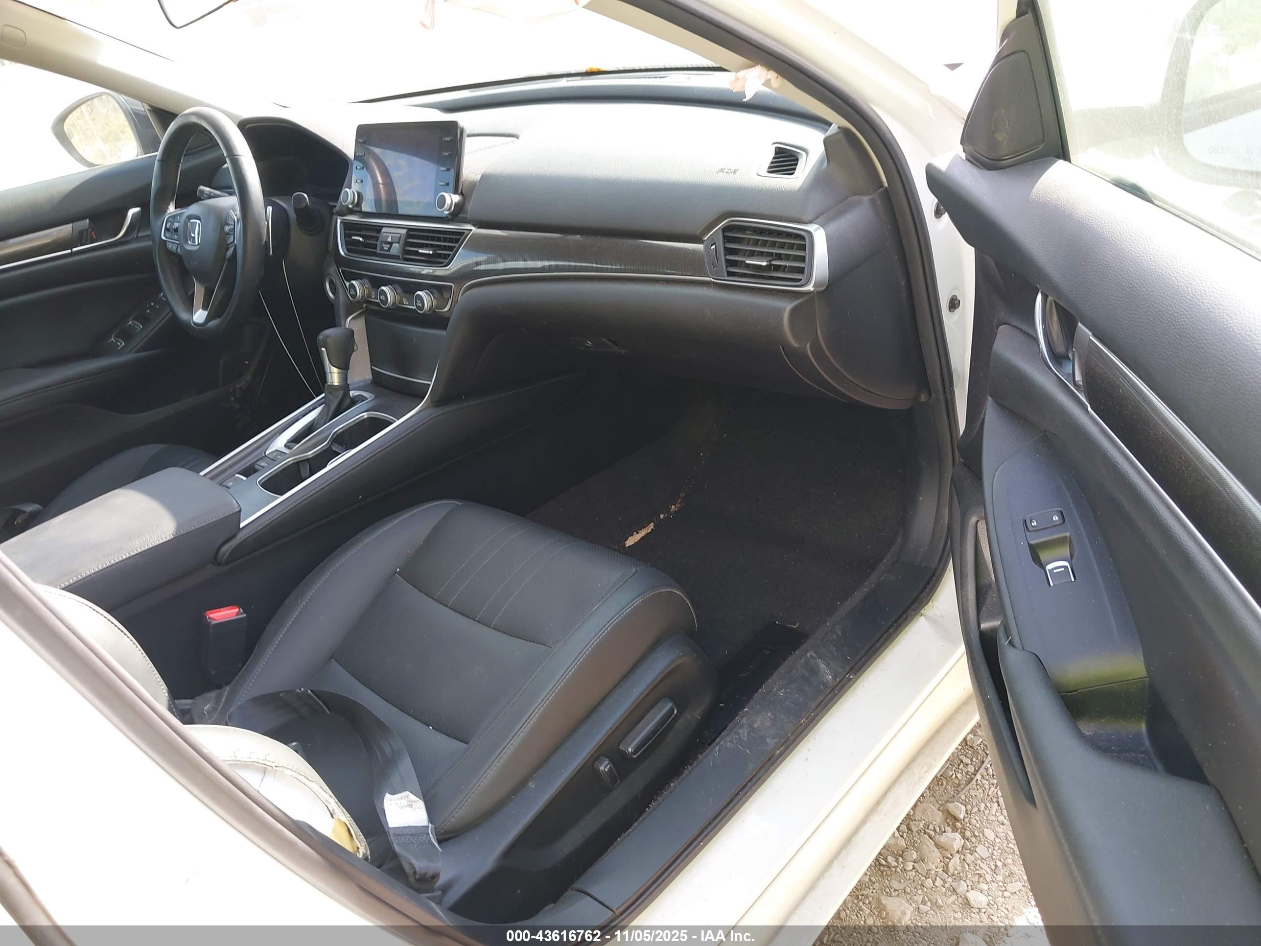 HONDA ACCORD image 5