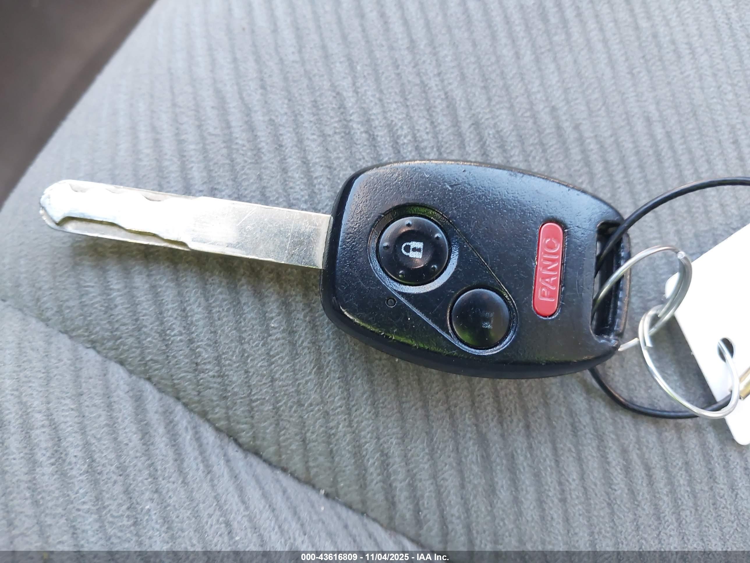 HONDA CIVIC image 11