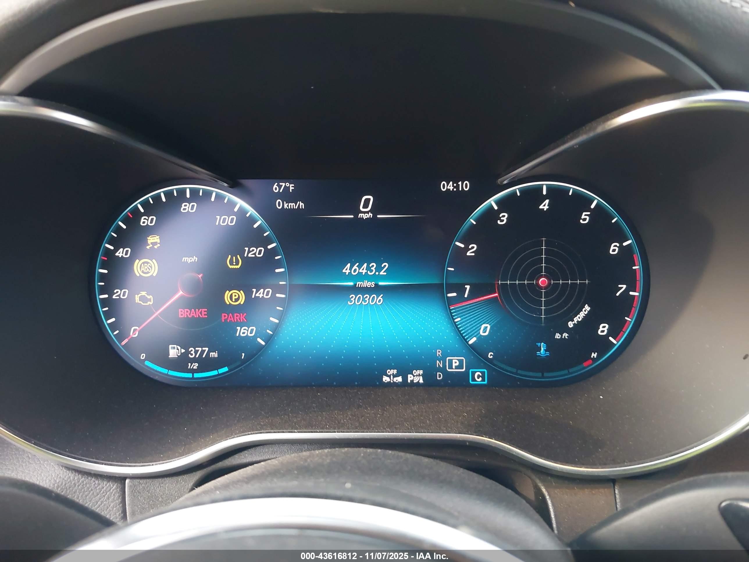 MERCEDES-BENZ GLC image 7
