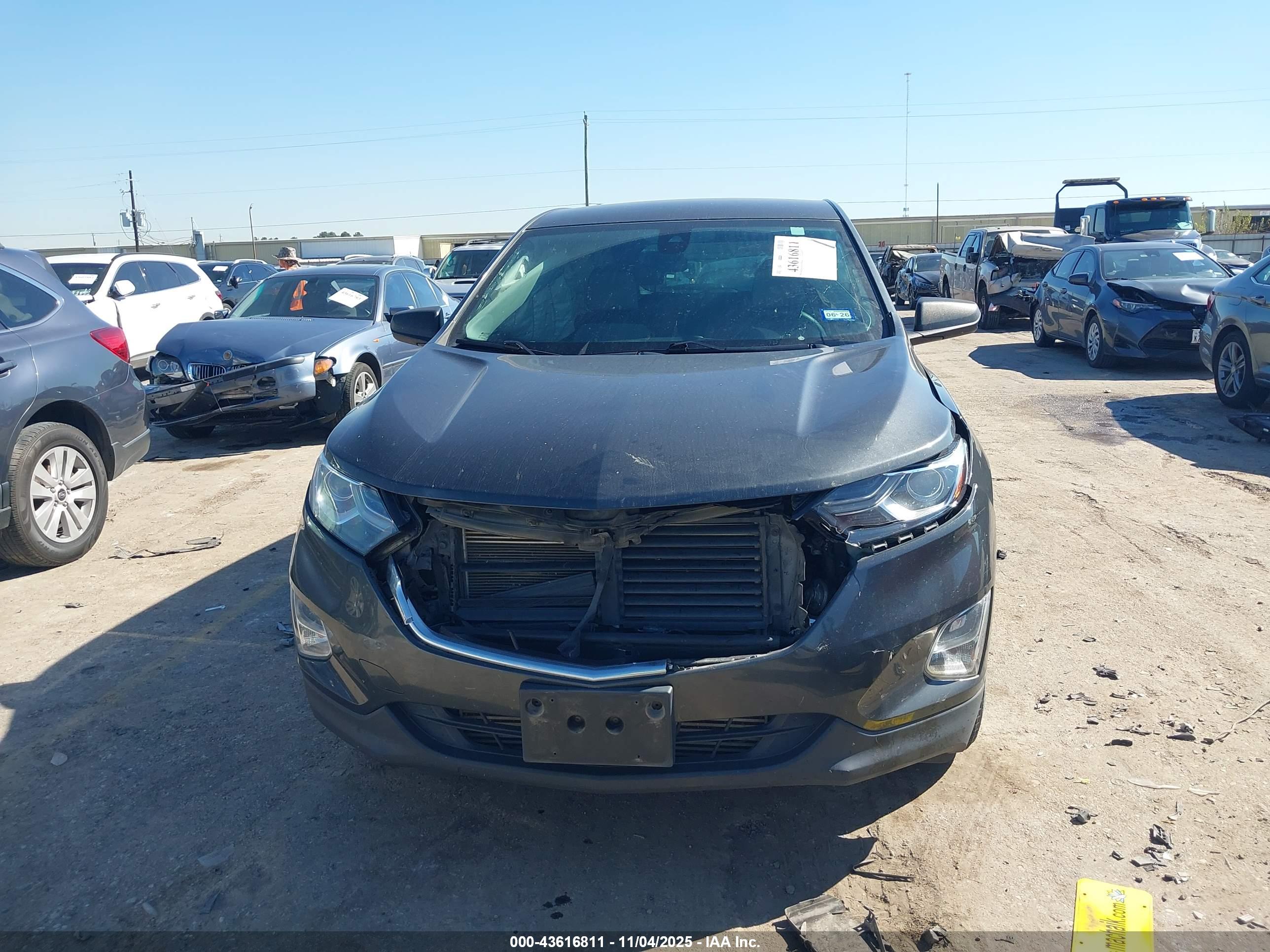CHEVROLET EQUINOX image 6