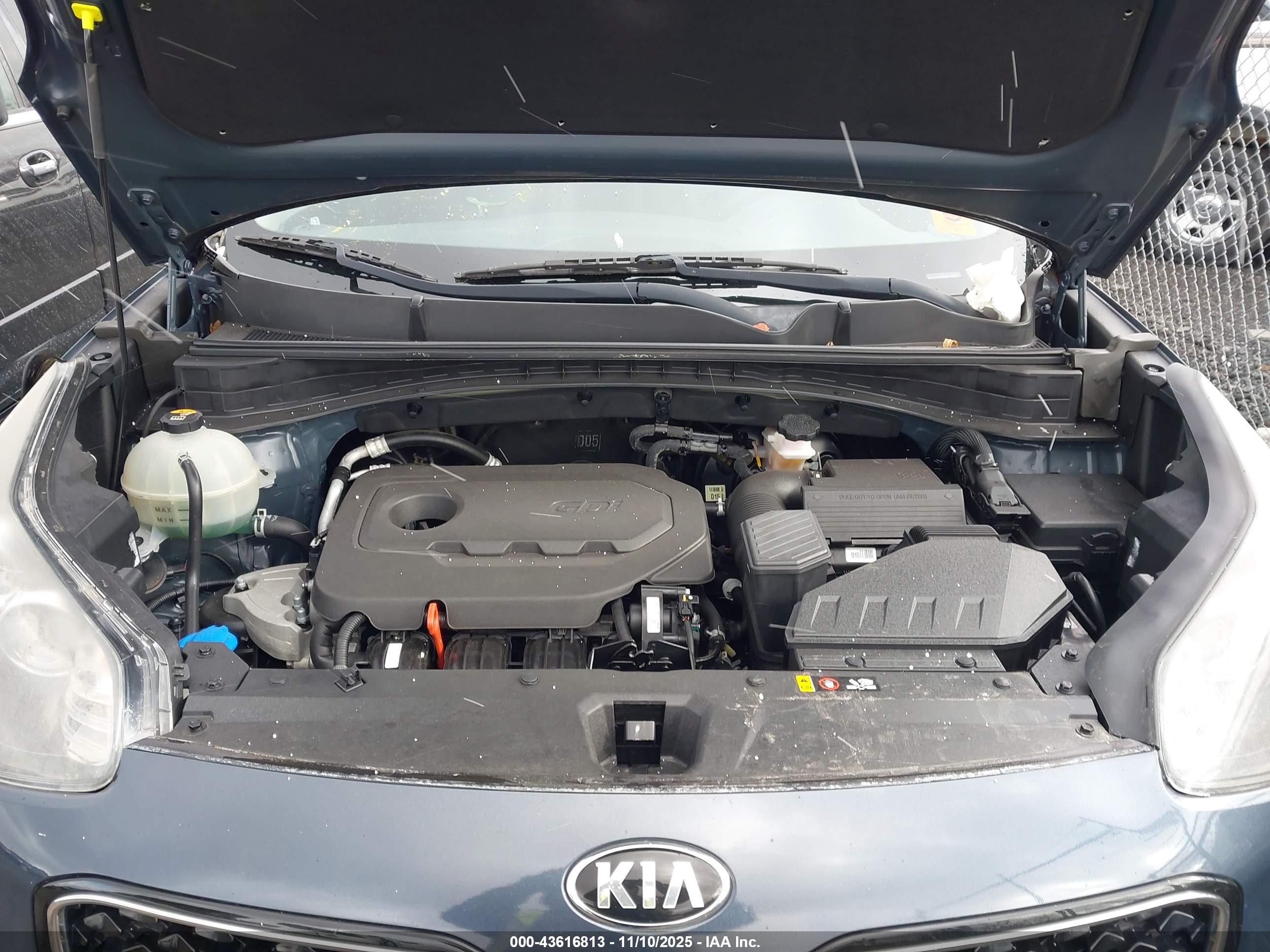 KIA SPORTAGE image 10