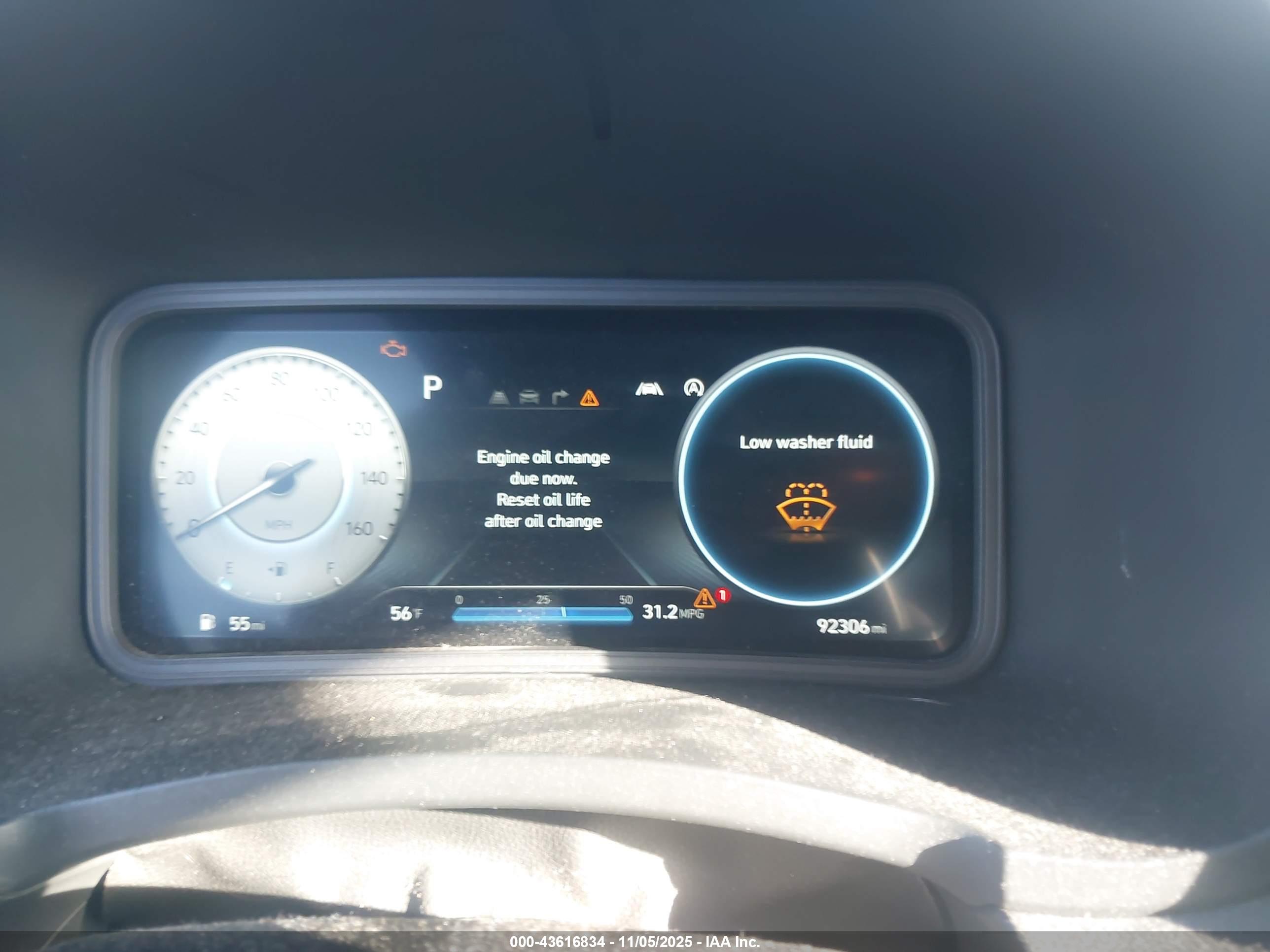 HYUNDAI KONA image 7