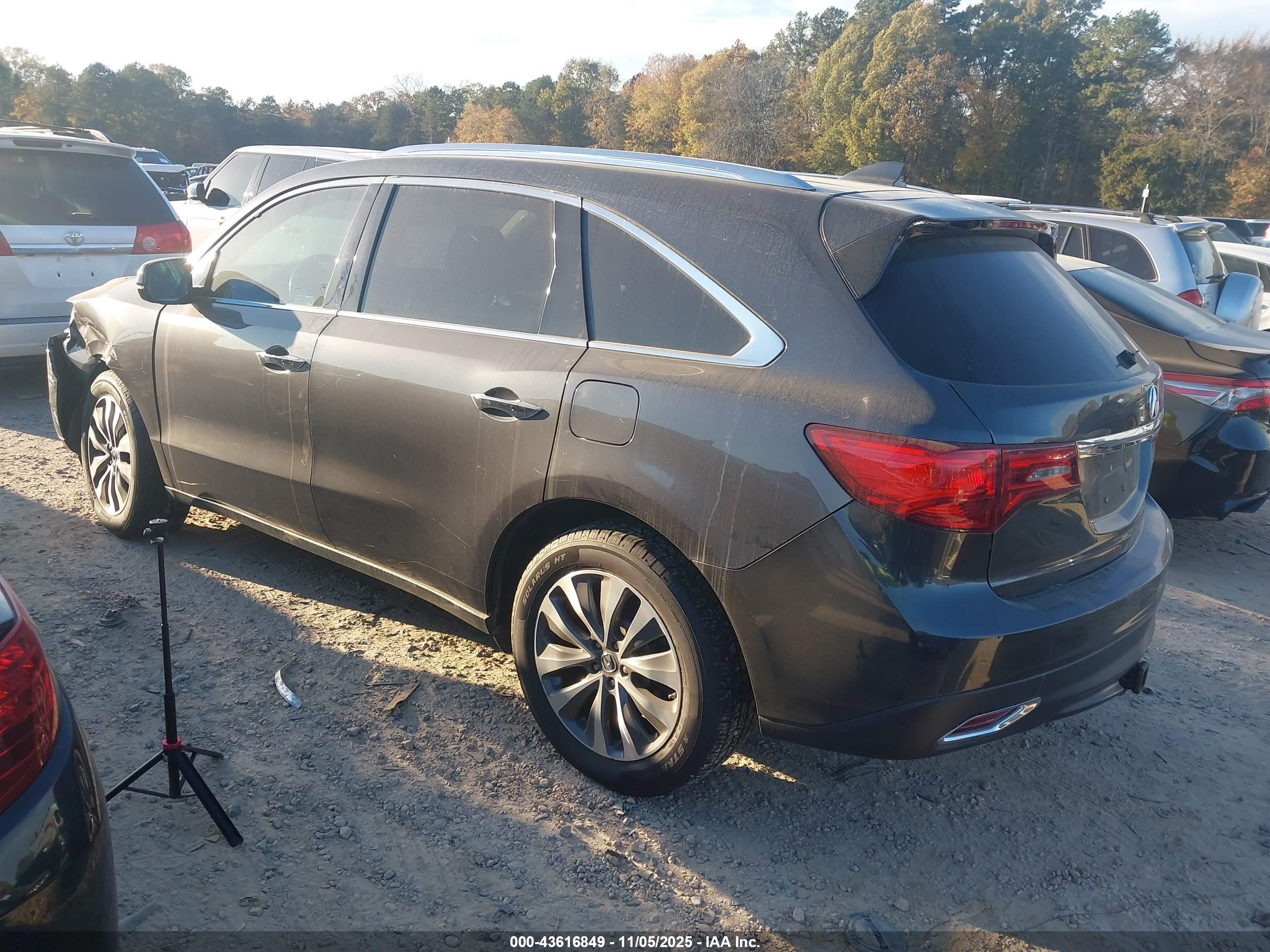 ACURA MDX image 3