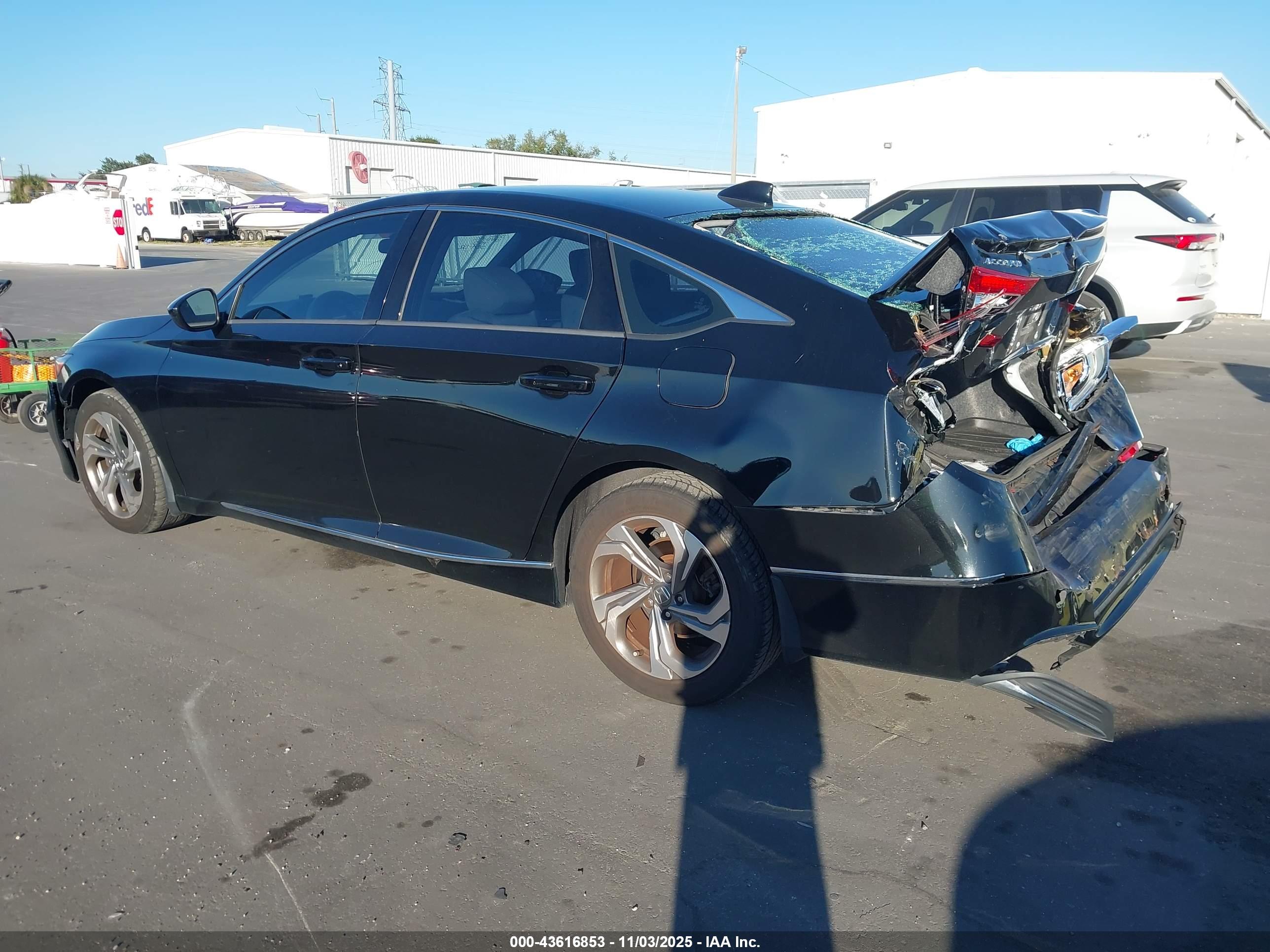HONDA ACCORD image 3