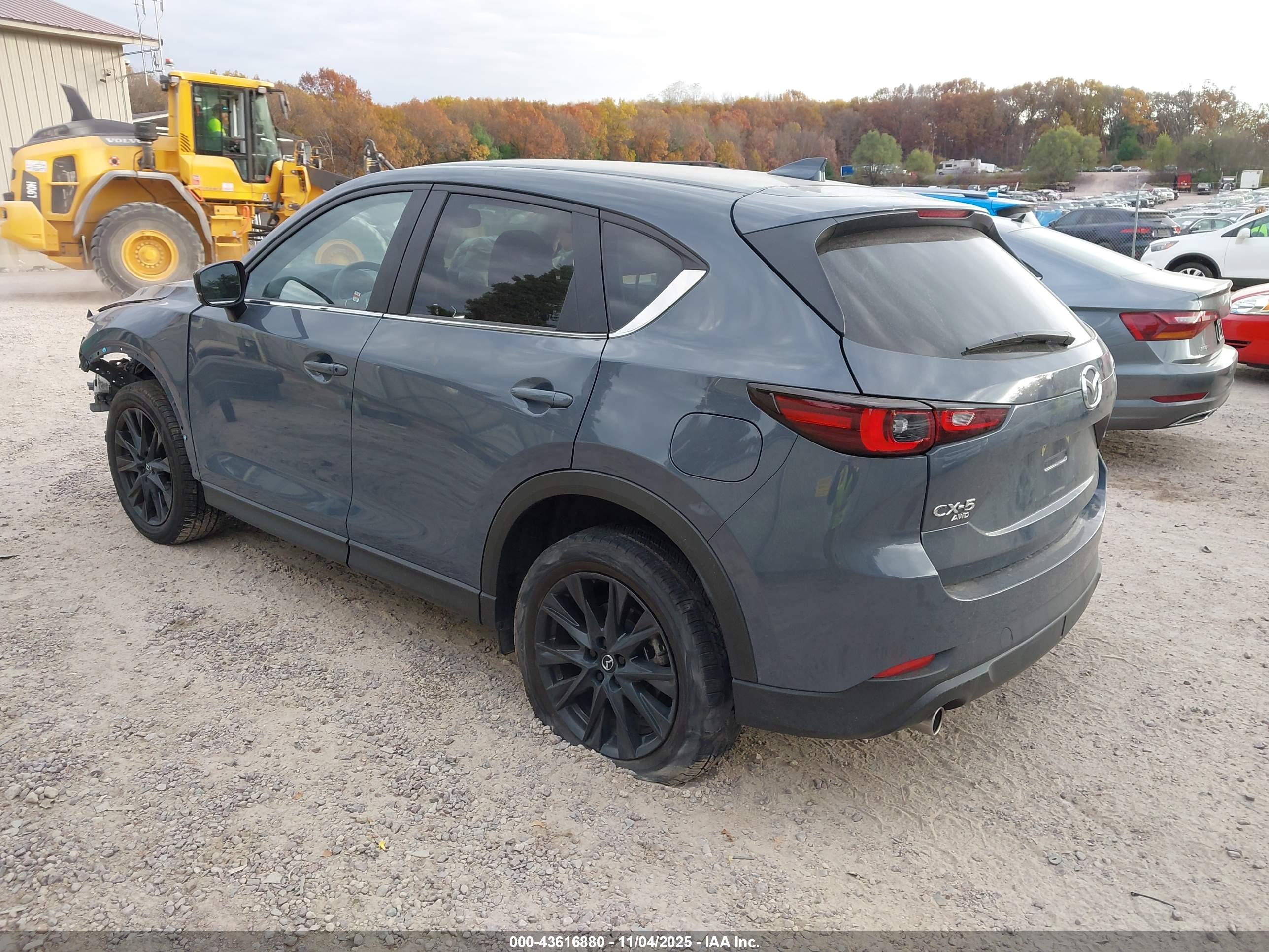 MAZDA CX-5 image 3