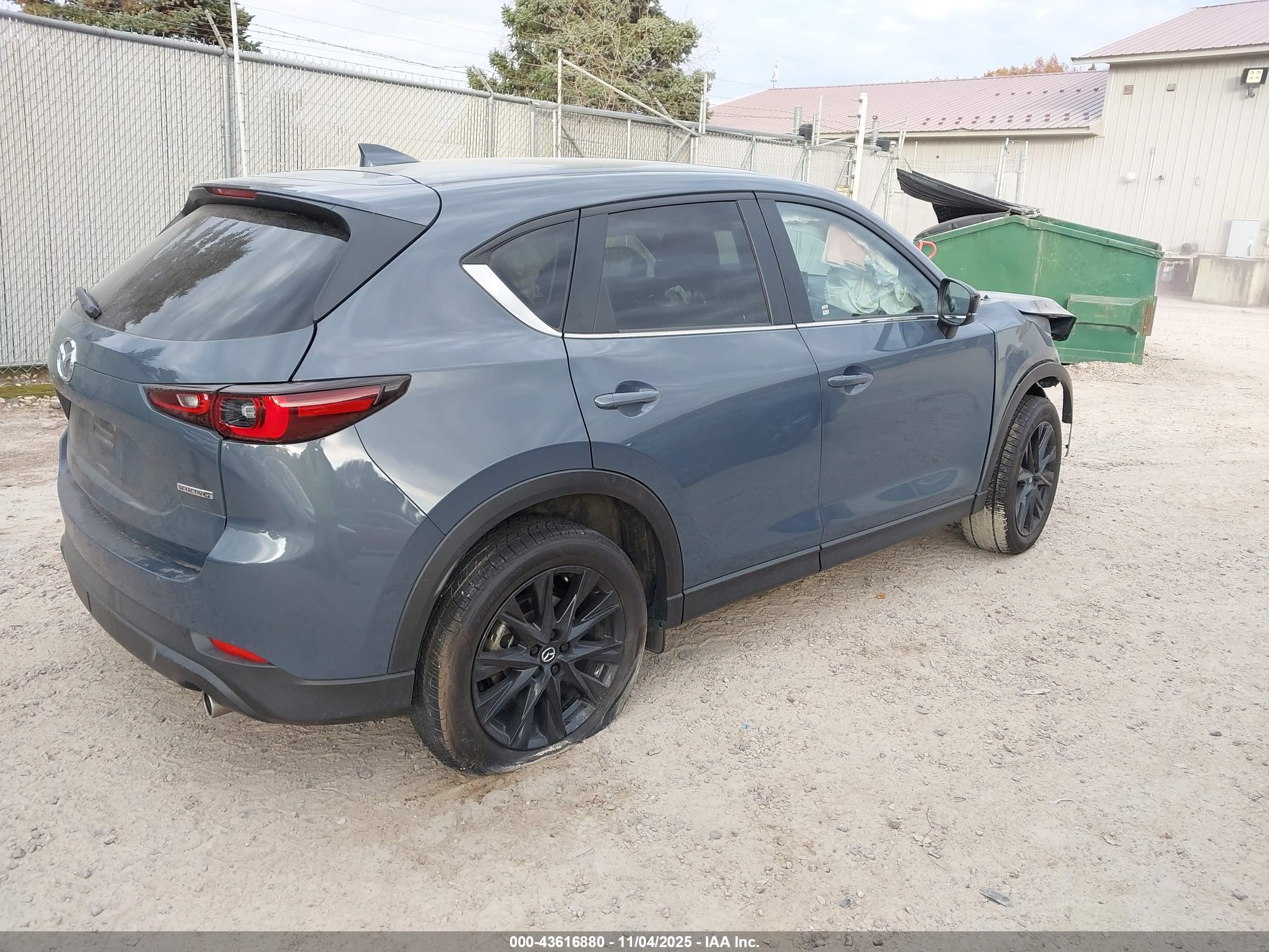 MAZDA CX-5 image 4