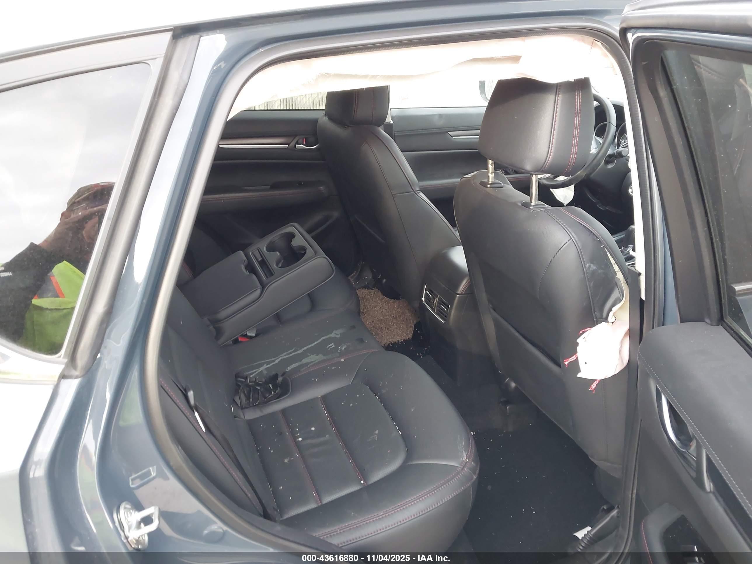 MAZDA CX-5 image 8