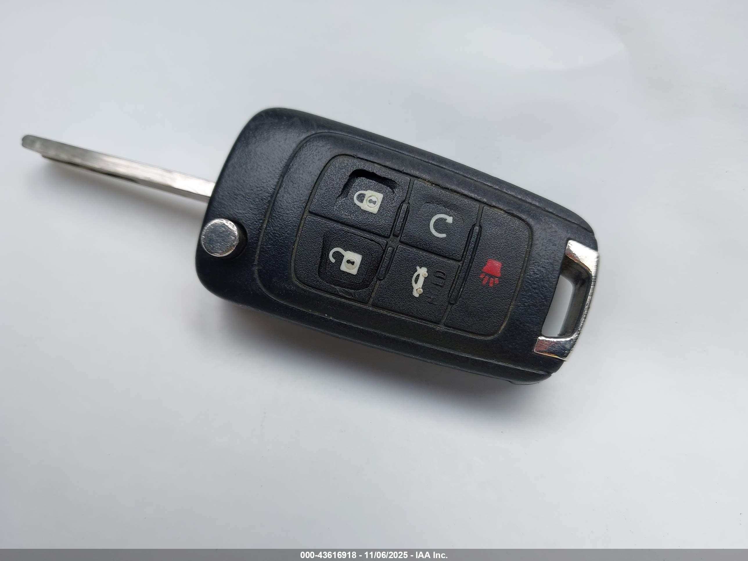 CHEVROLET CRUZE image 11