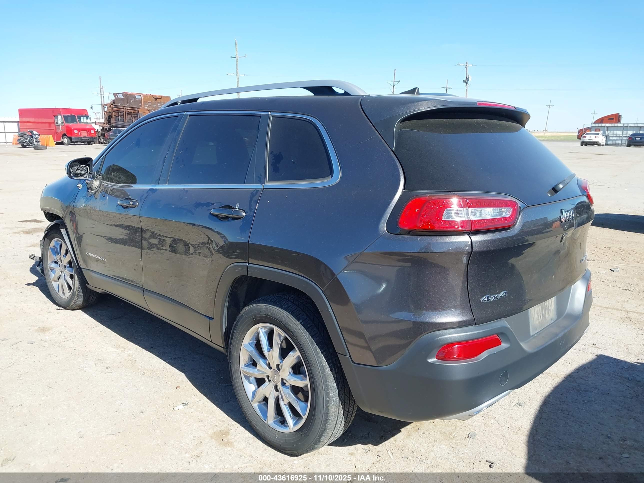 JEEP CHEROKEE image 3