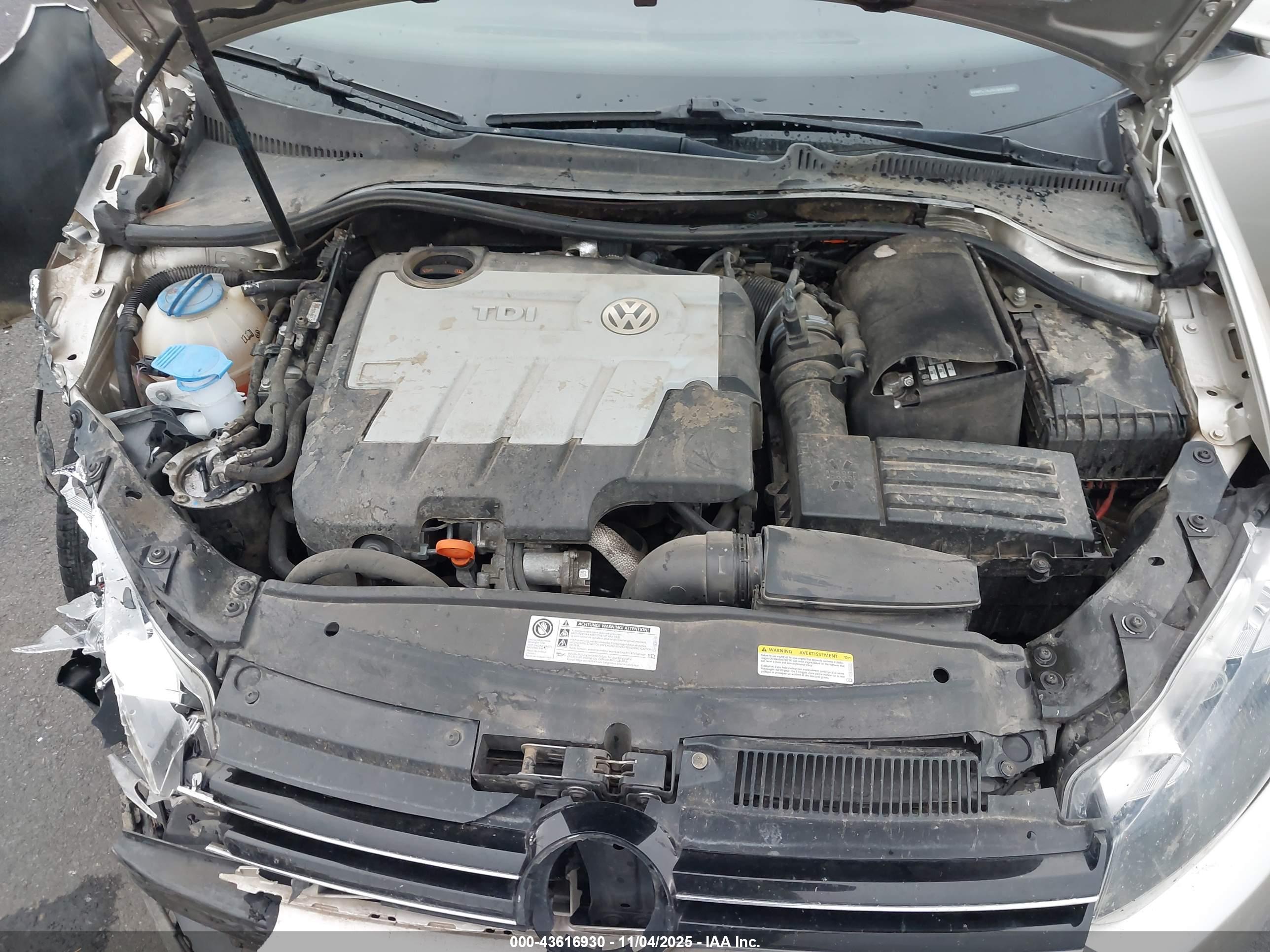 VOLKSWAGEN JETTA image 10