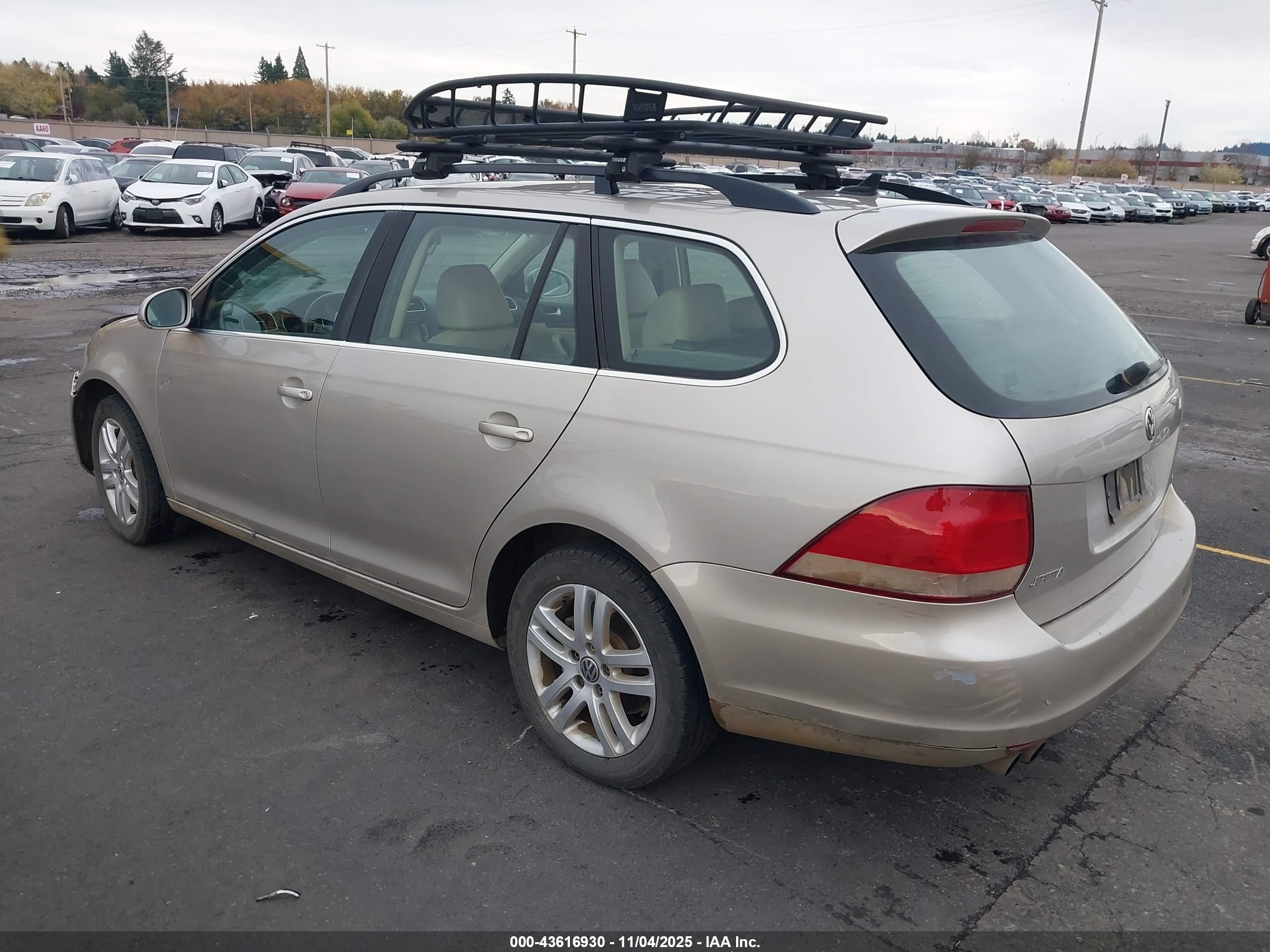 VOLKSWAGEN JETTA image 3