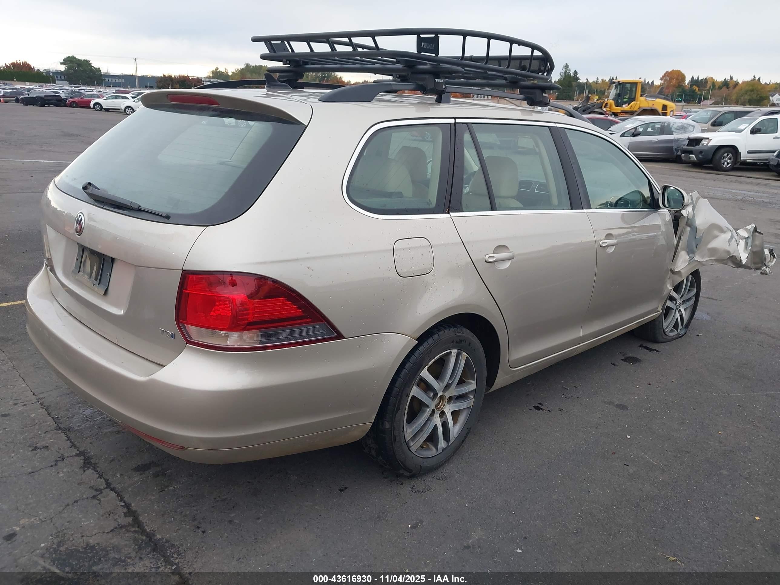 VOLKSWAGEN JETTA image 4