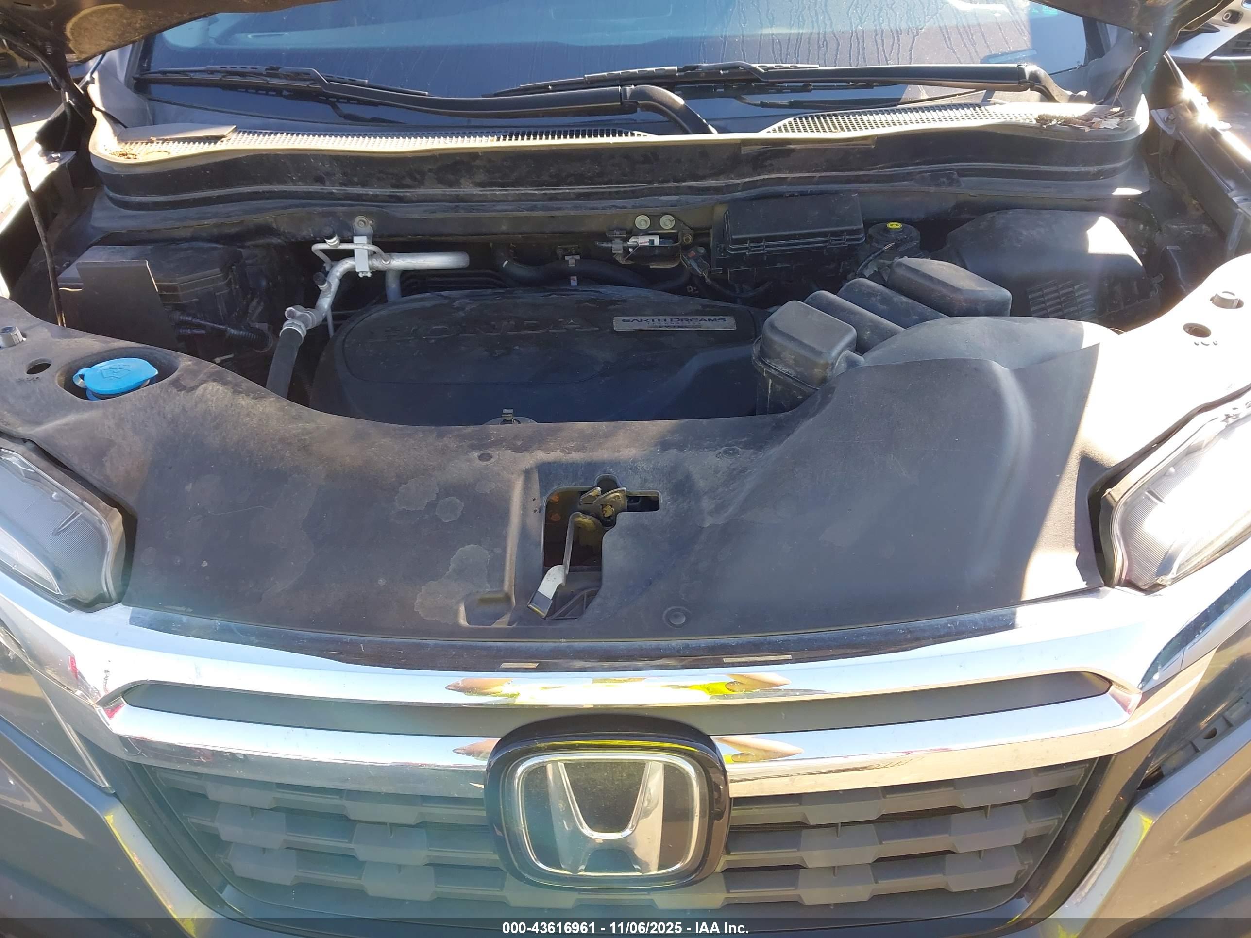 HONDA RIDGELINE image 10