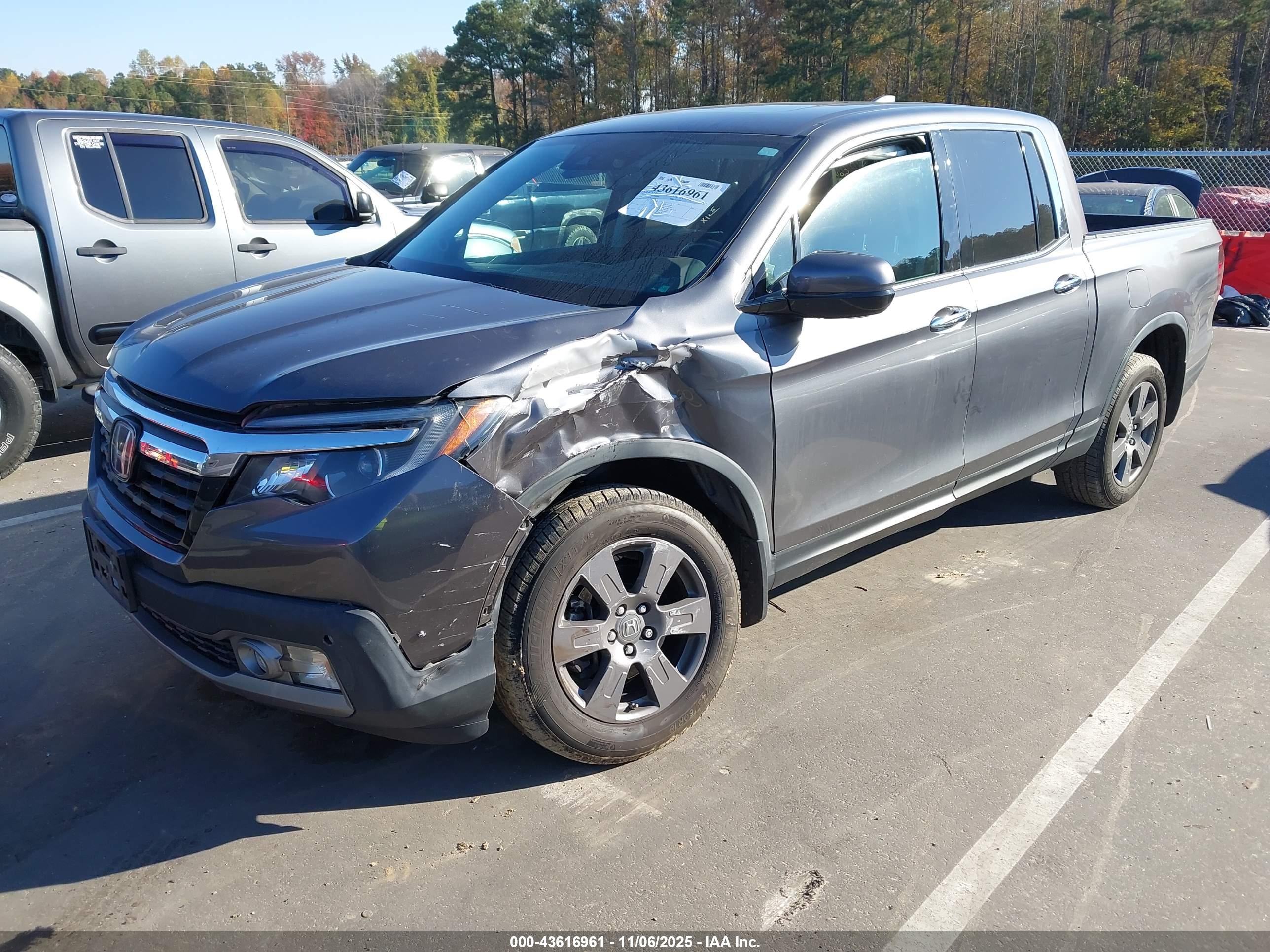 HONDA RIDGELINE image 2
