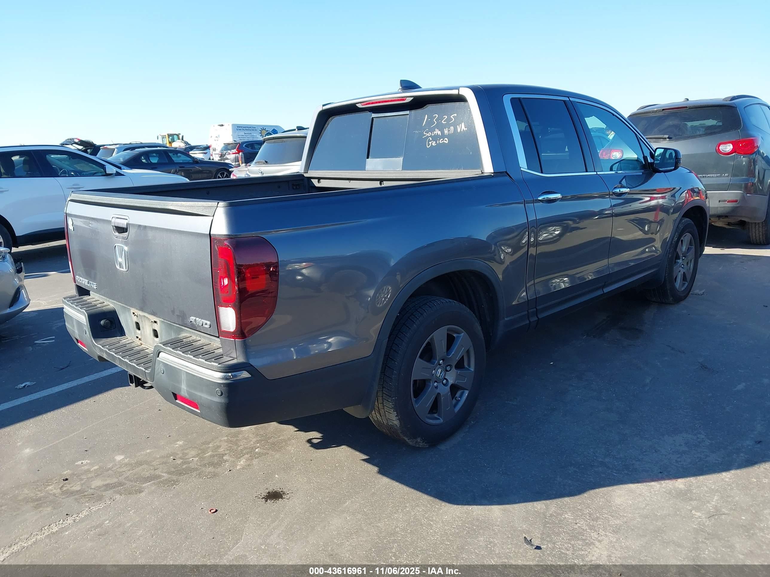 HONDA RIDGELINE image 4