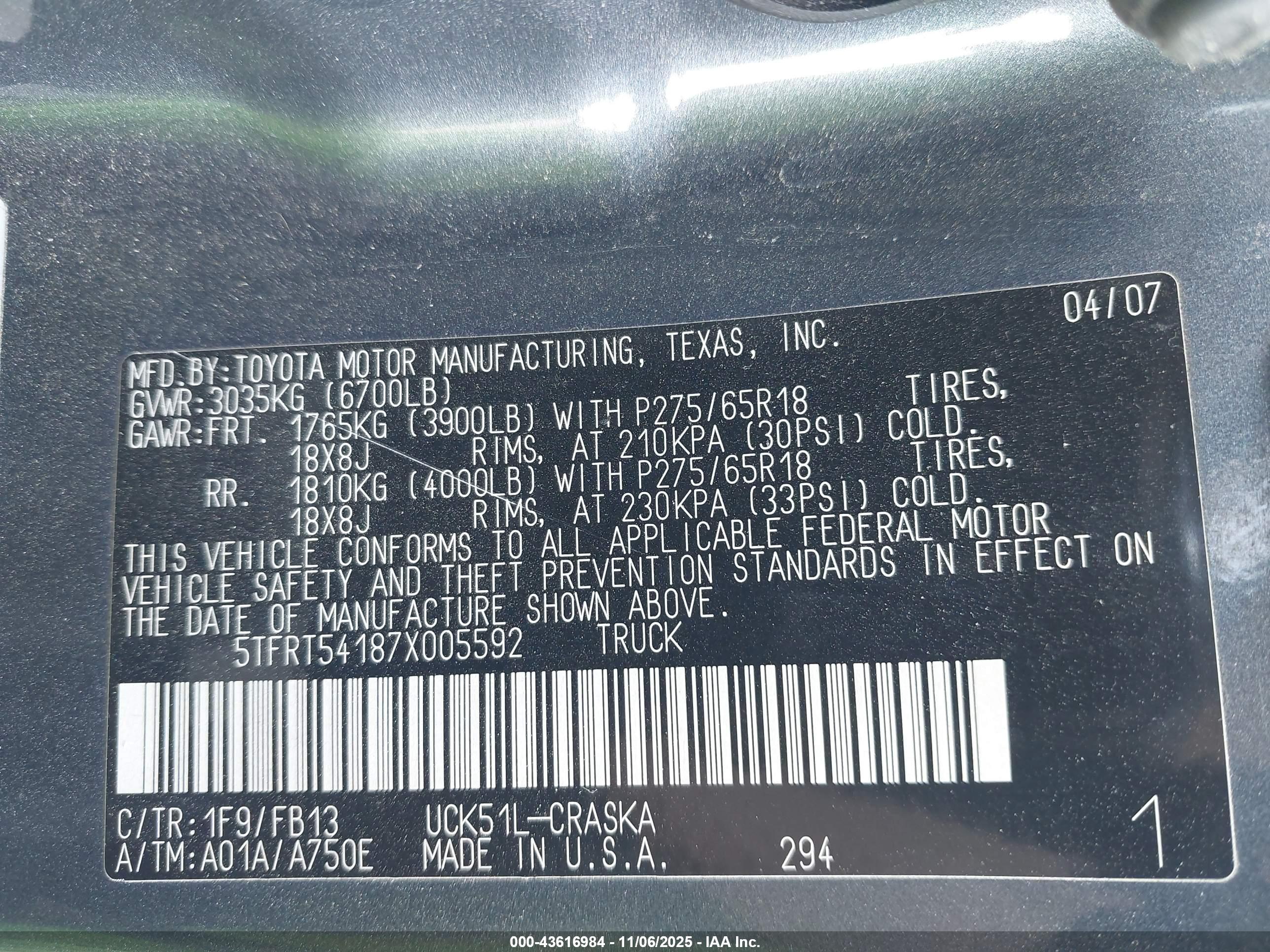 TOYOTA TUNDRA image 9