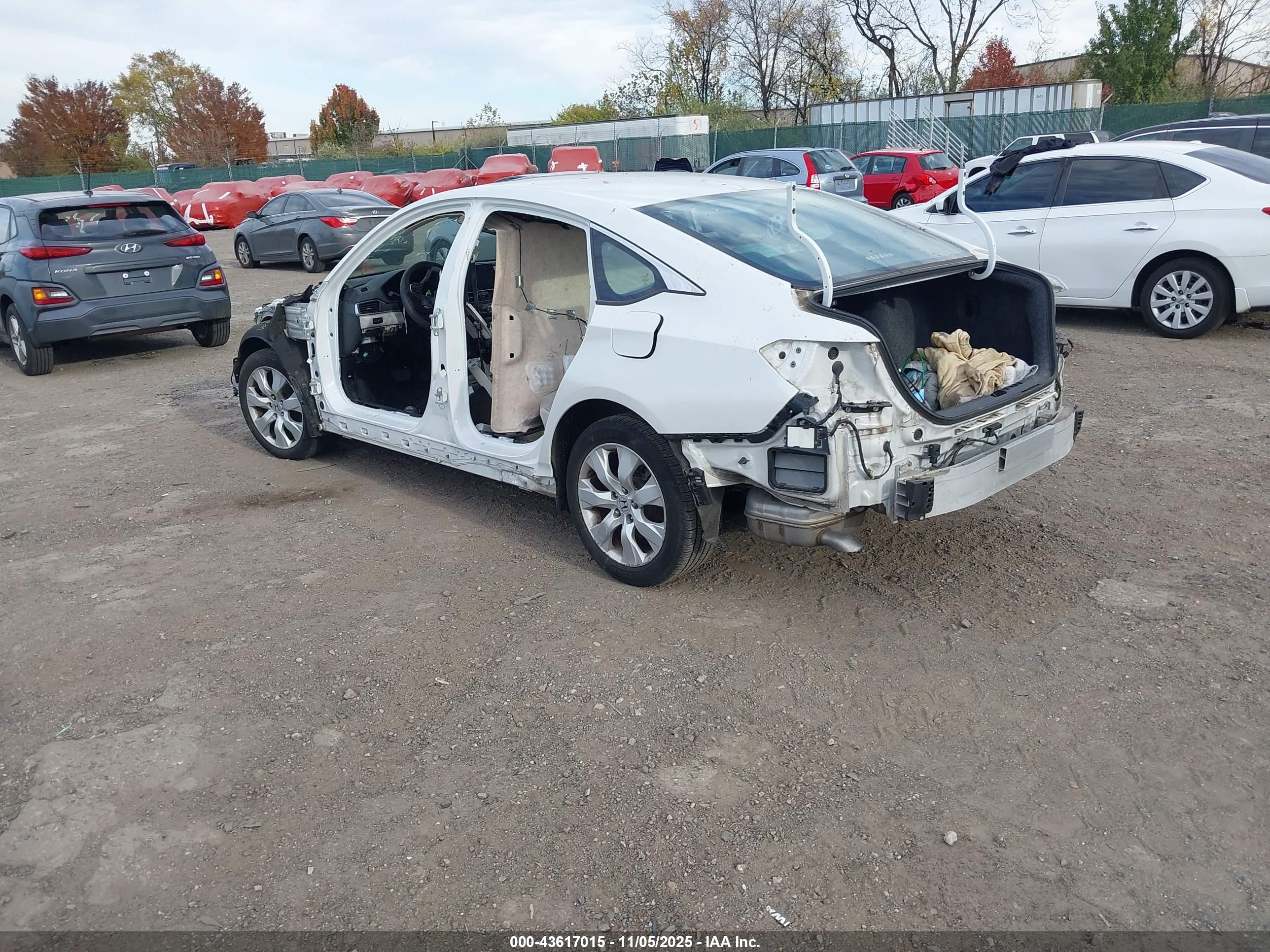 HONDA ACCORD image 3
