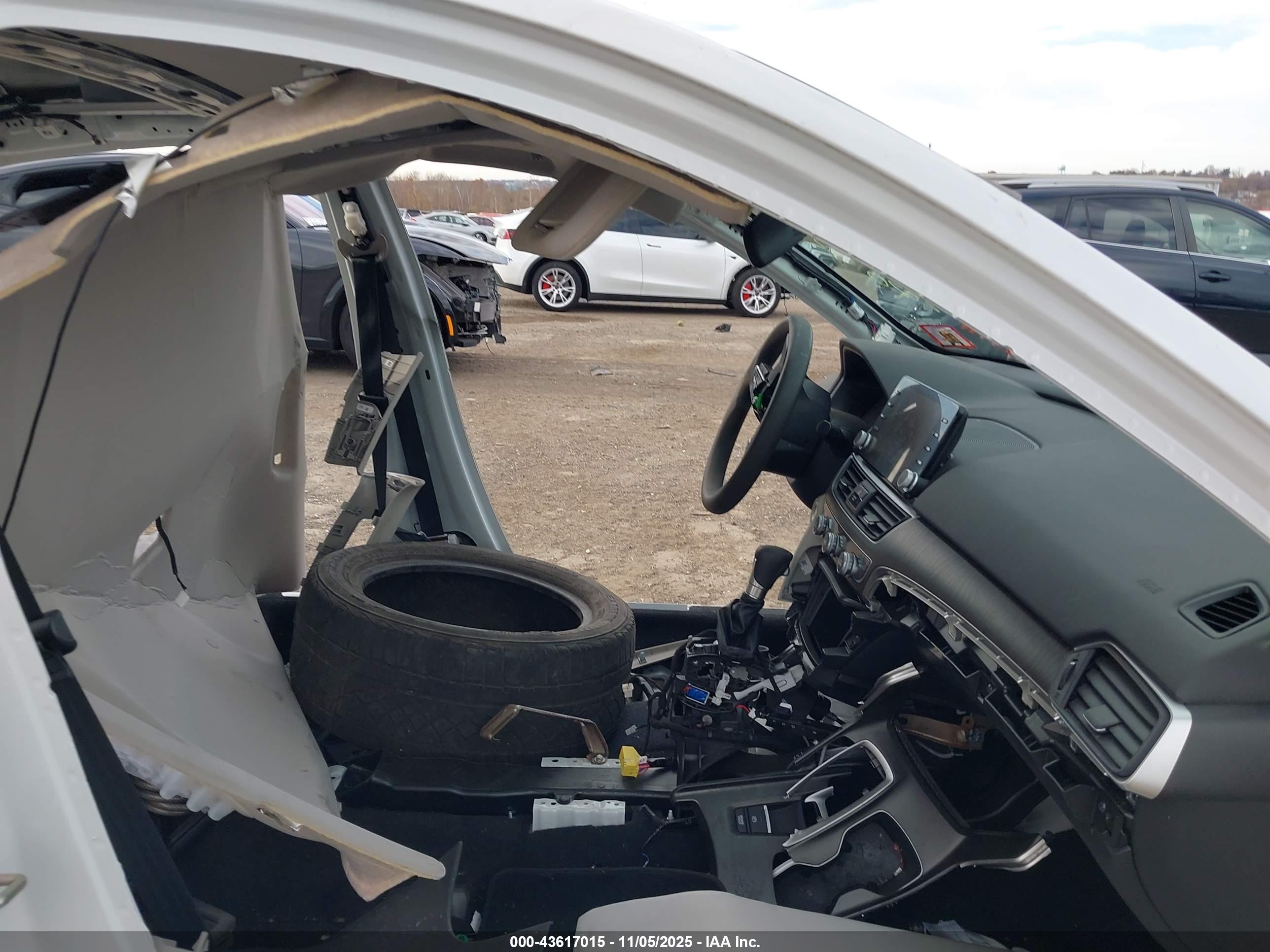 HONDA ACCORD image 5